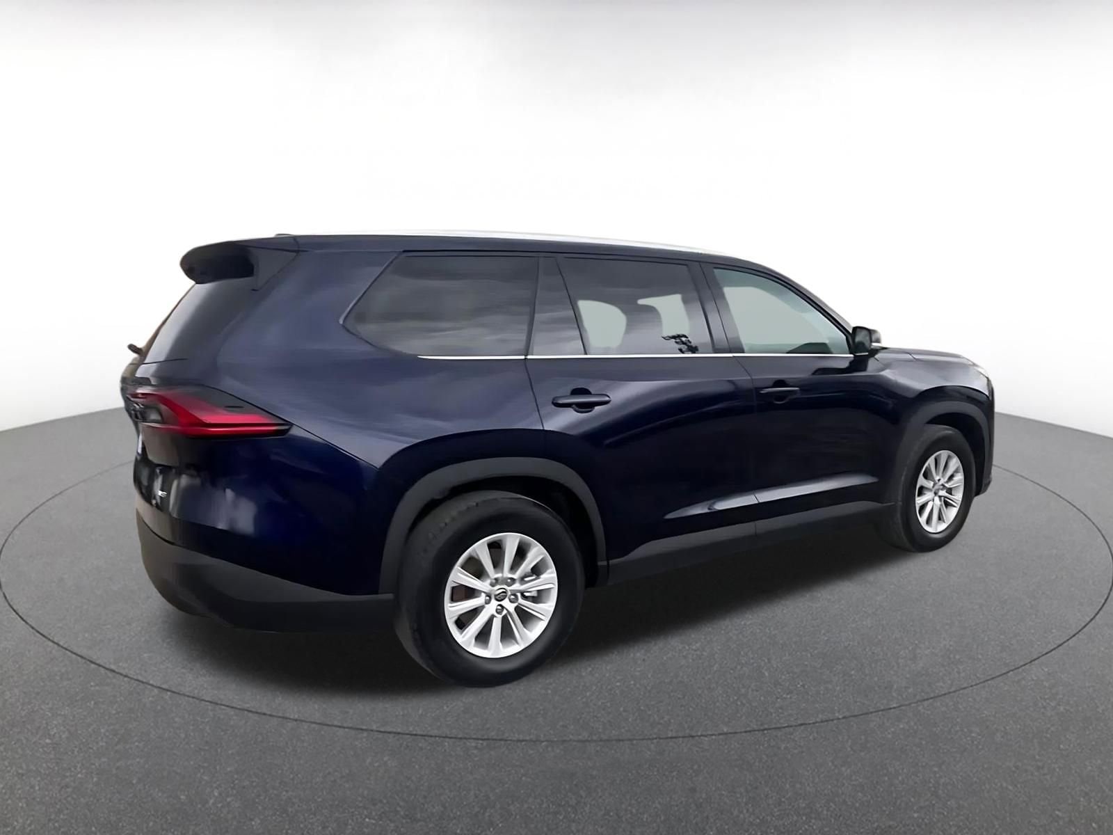 Thumbnail: 2025 Toyota Grand Highlander - 15