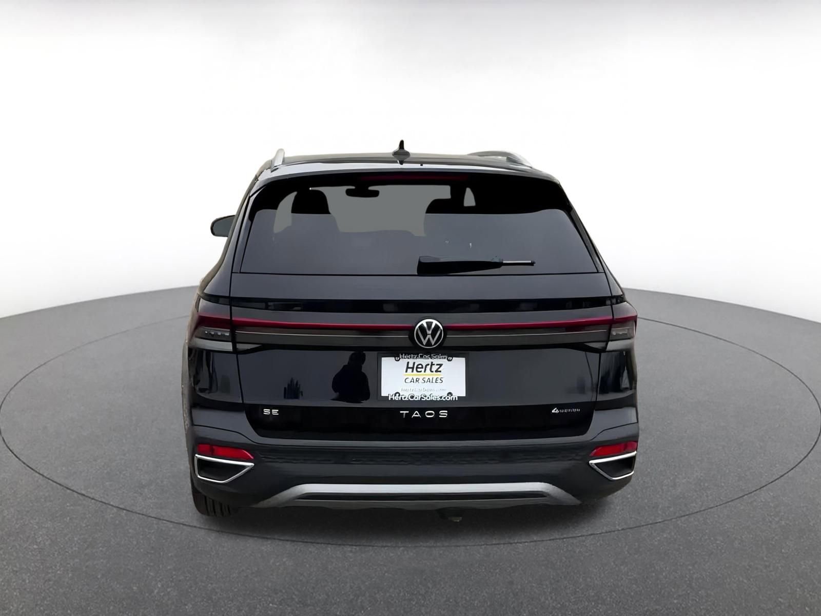 Thumbnail: 2025 Volkswagen Taos - 12