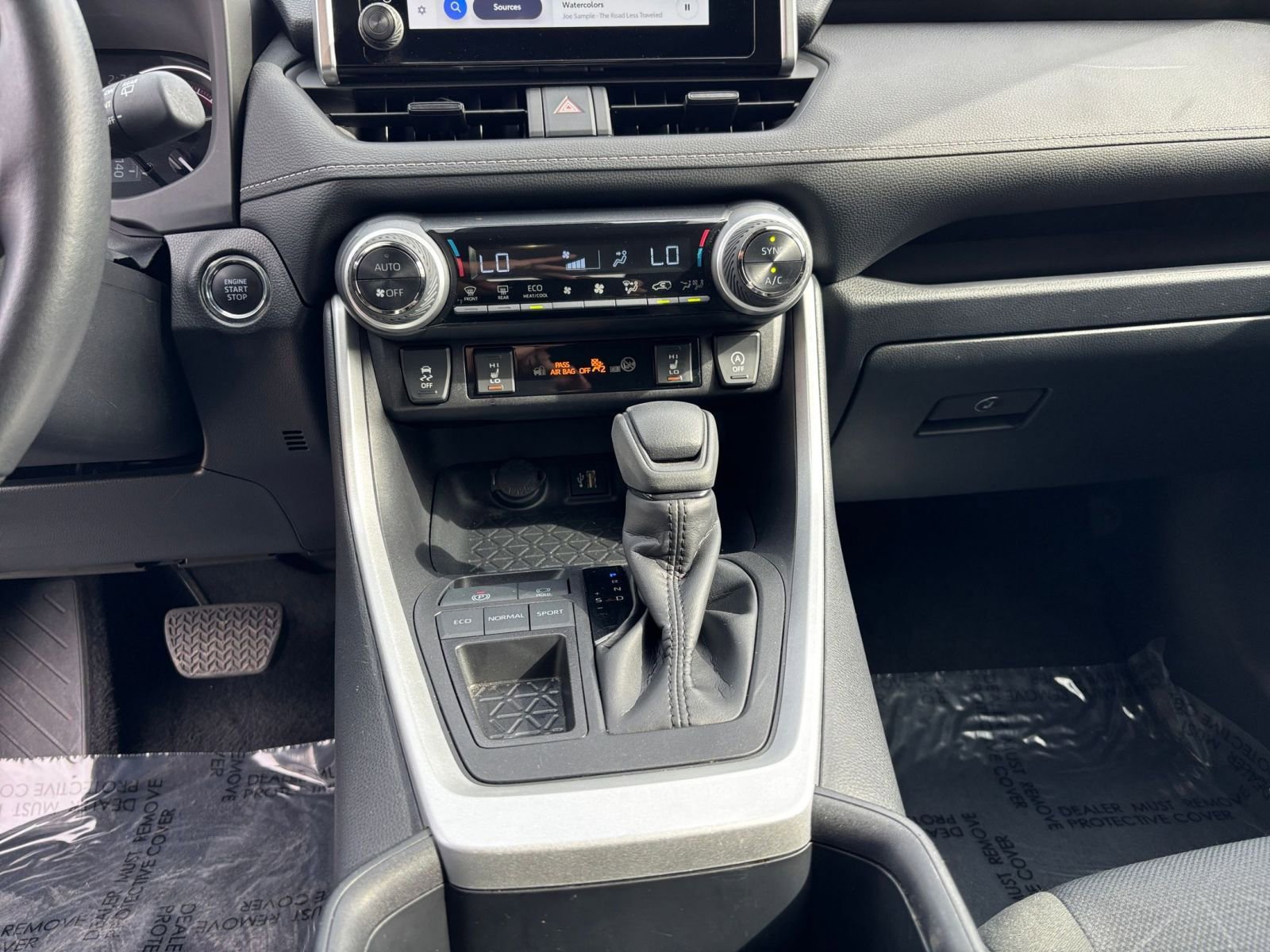 Thumbnail: 2025 Toyota RAV4 - 18