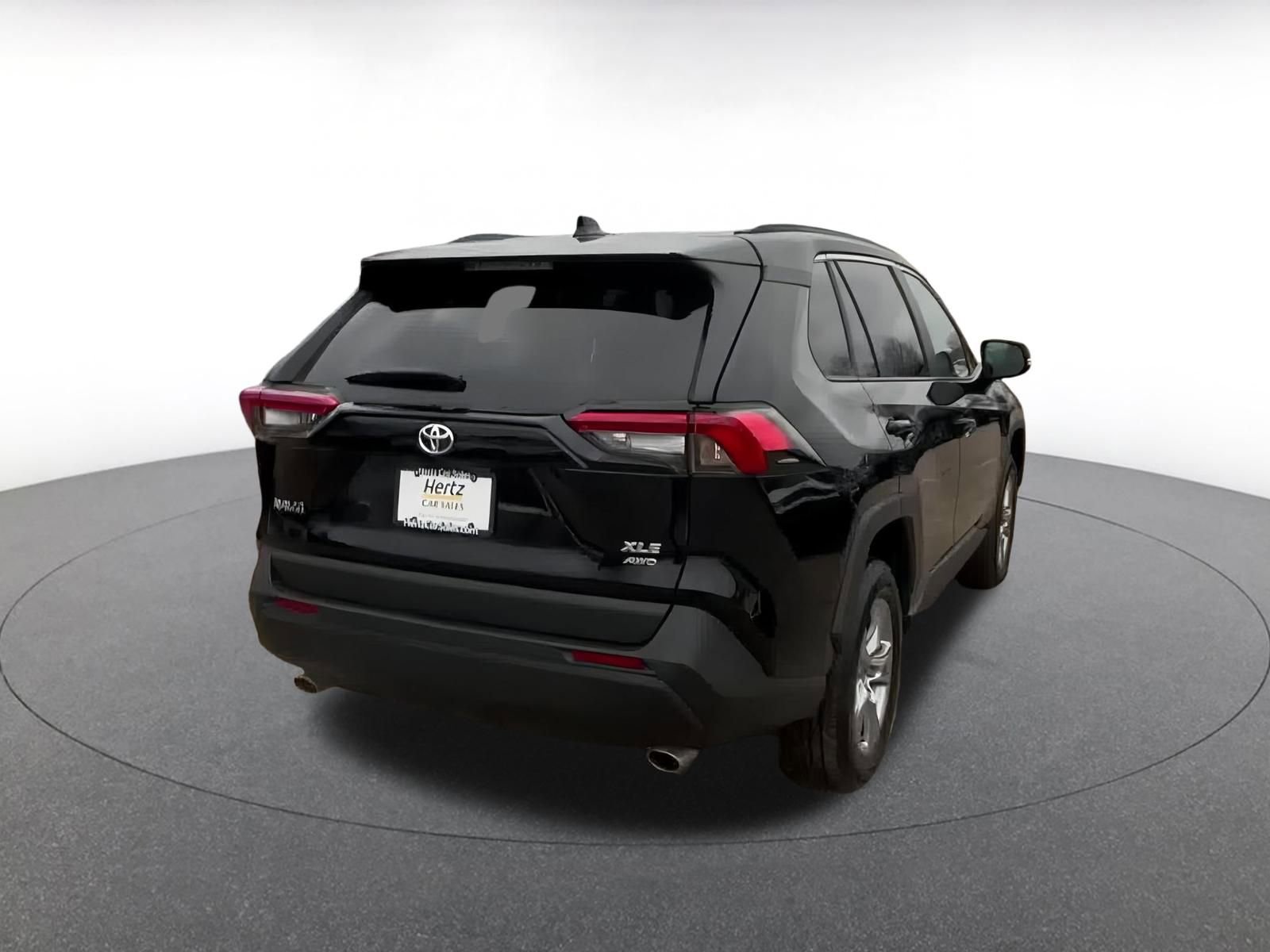 Thumbnail: 2025 Toyota RAV4 - 15