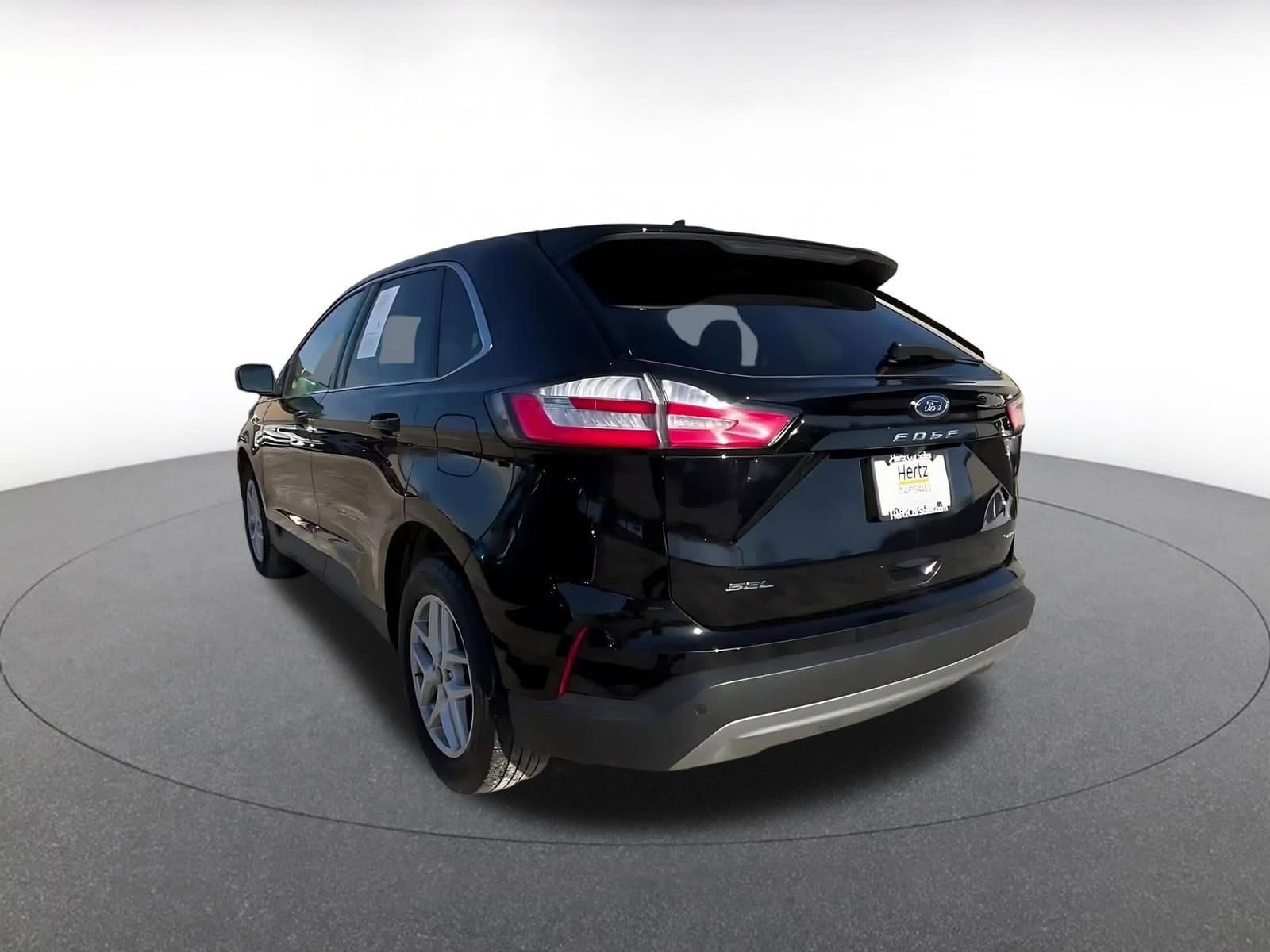 Thumbnail: 2024 Ford Edge - 11