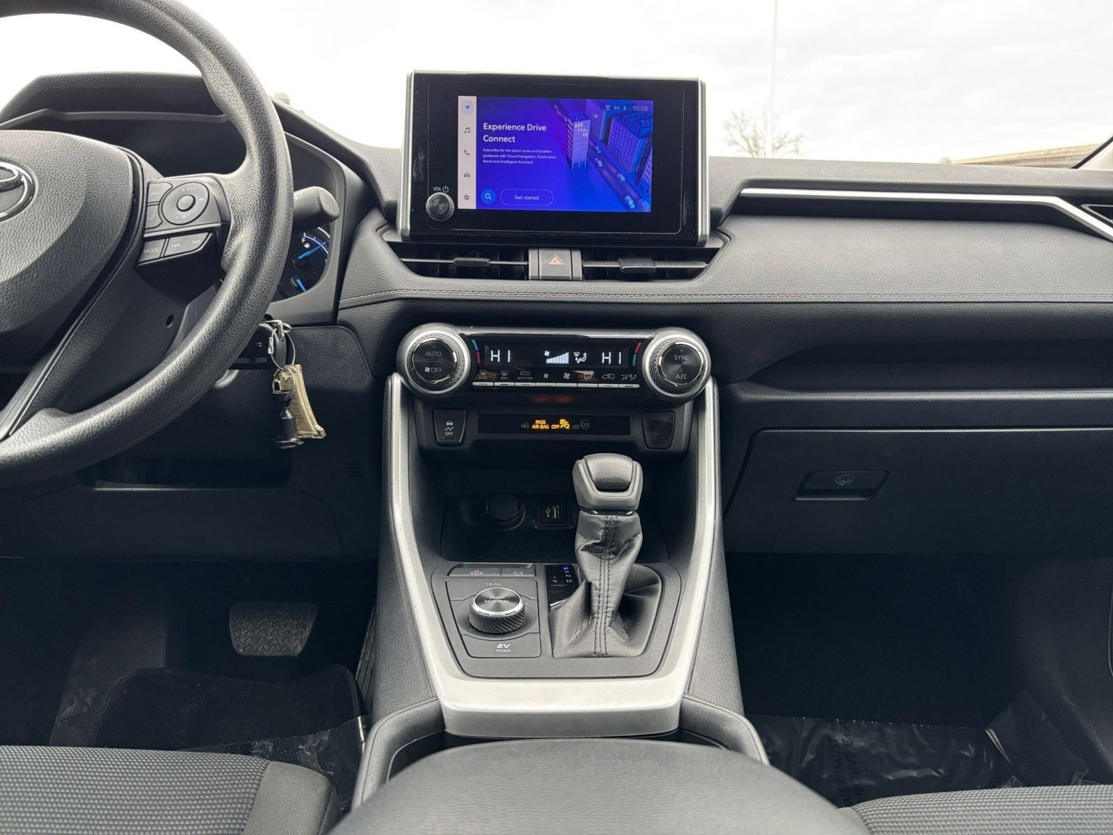 Thumbnail: 2025 Toyota RAV4 - 18