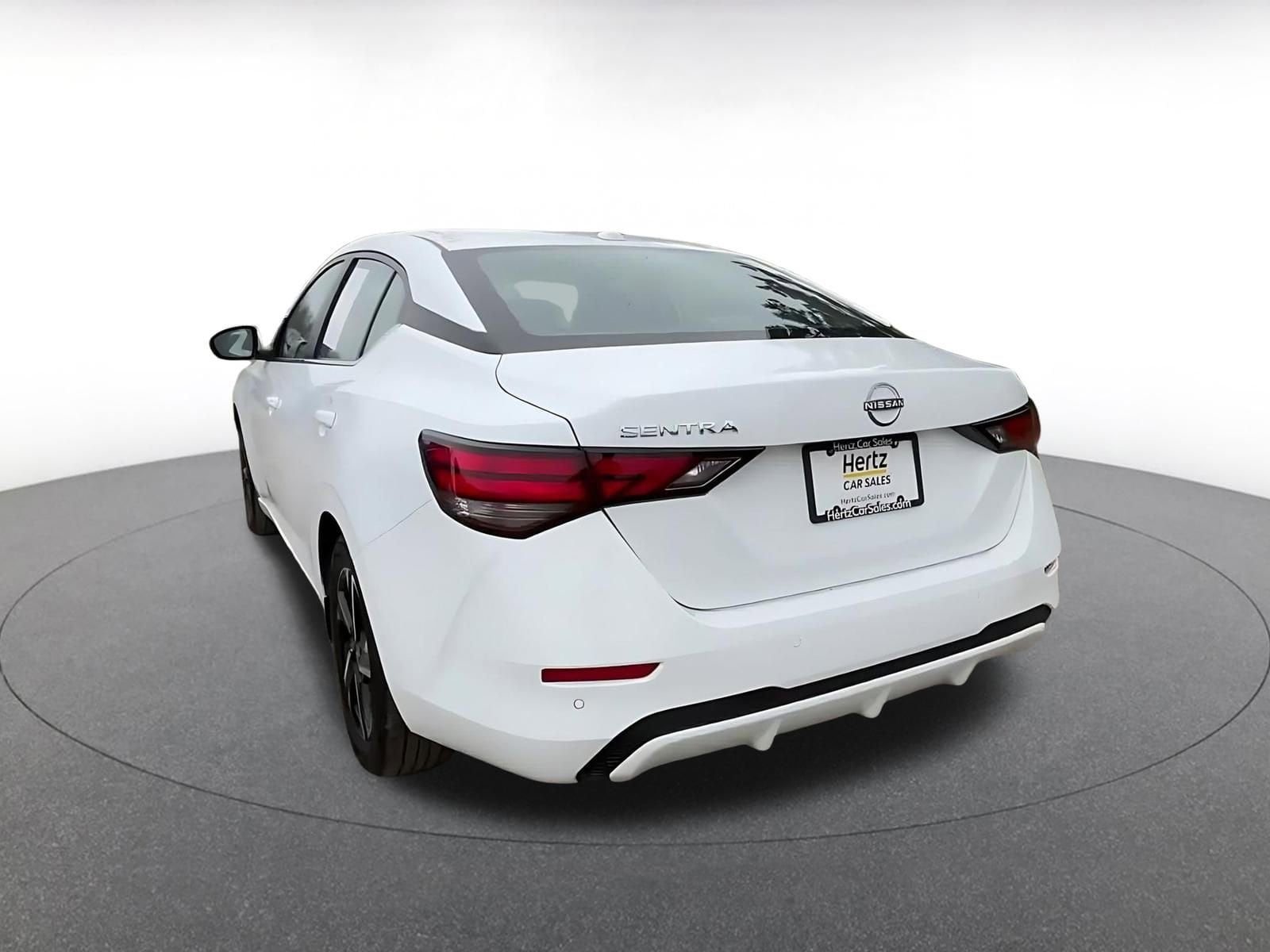 Thumbnail: 2025 Nissan Sentra - 11