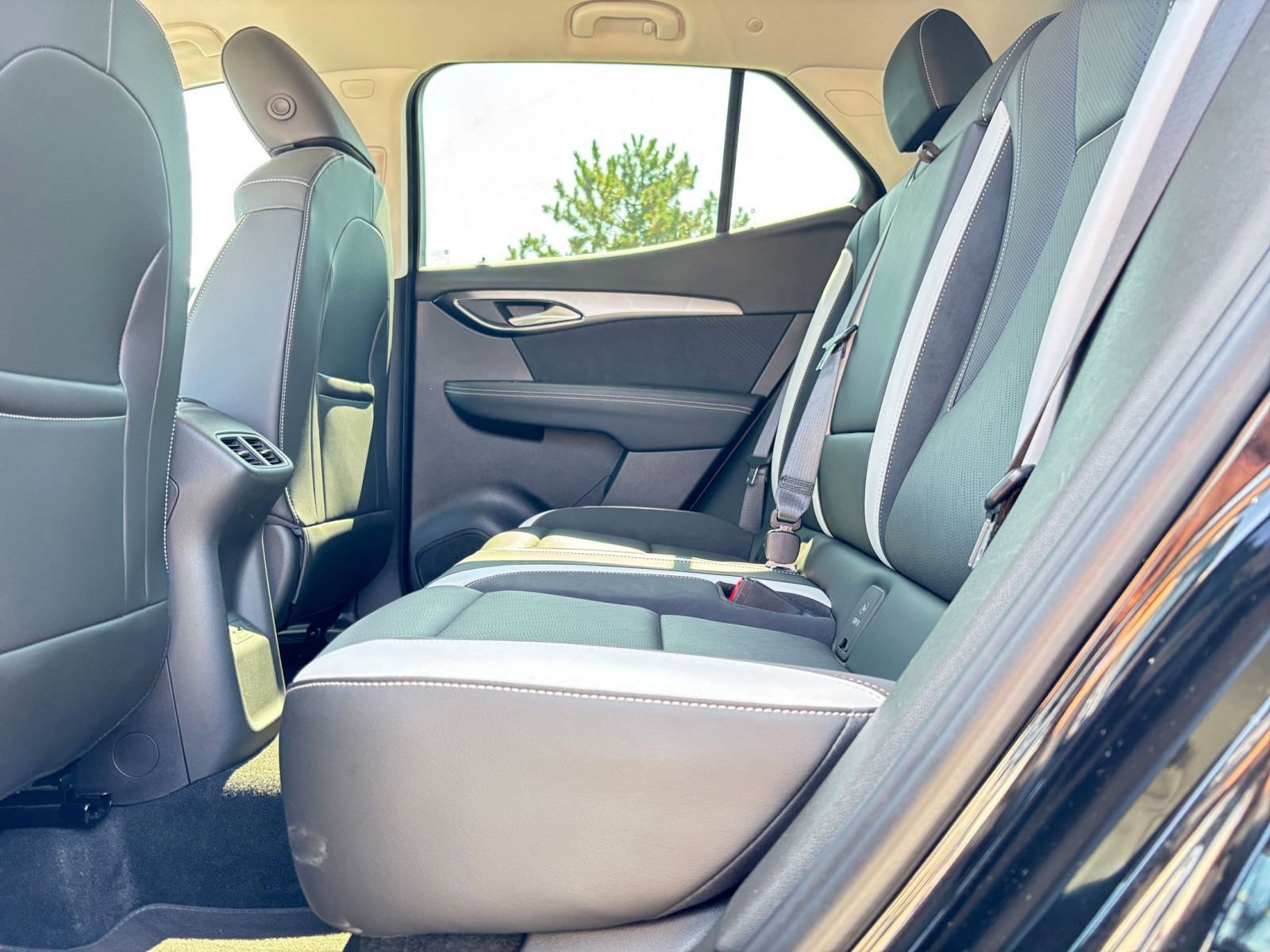 Thumbnail: 2024 Buick Envision - 25