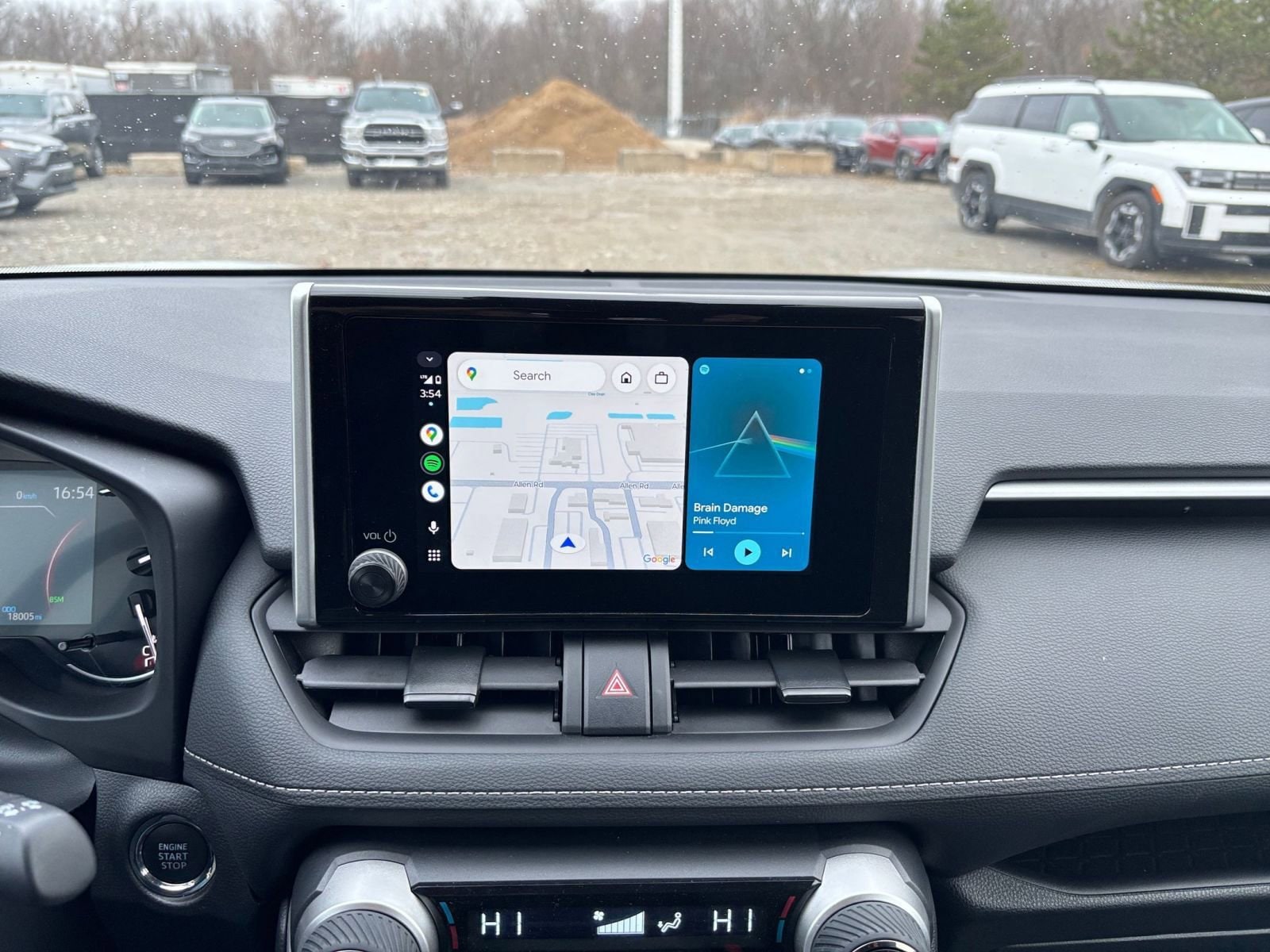 Thumbnail: 2025 Toyota RAV4 - 21