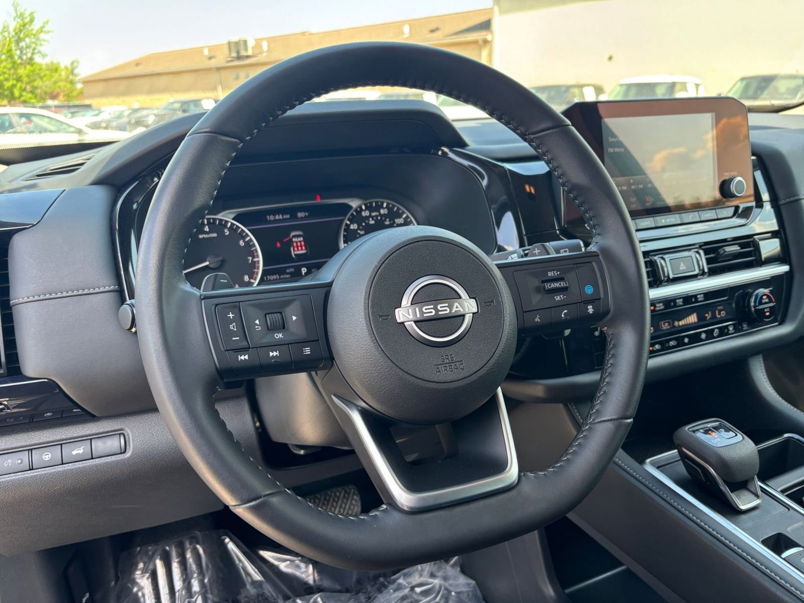 Thumbnail: 2025 Nissan Pathfinder - 30