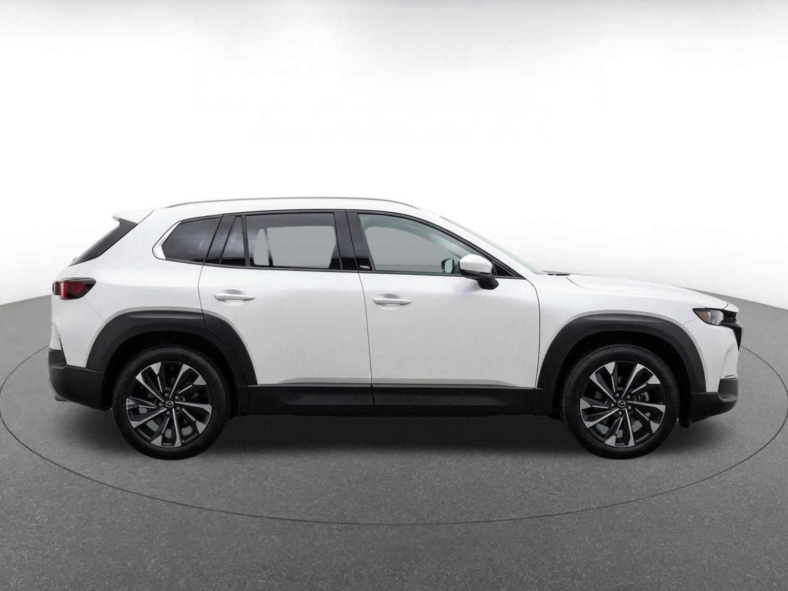 Thumbnail: 2025 Mazda CX-50 - 10