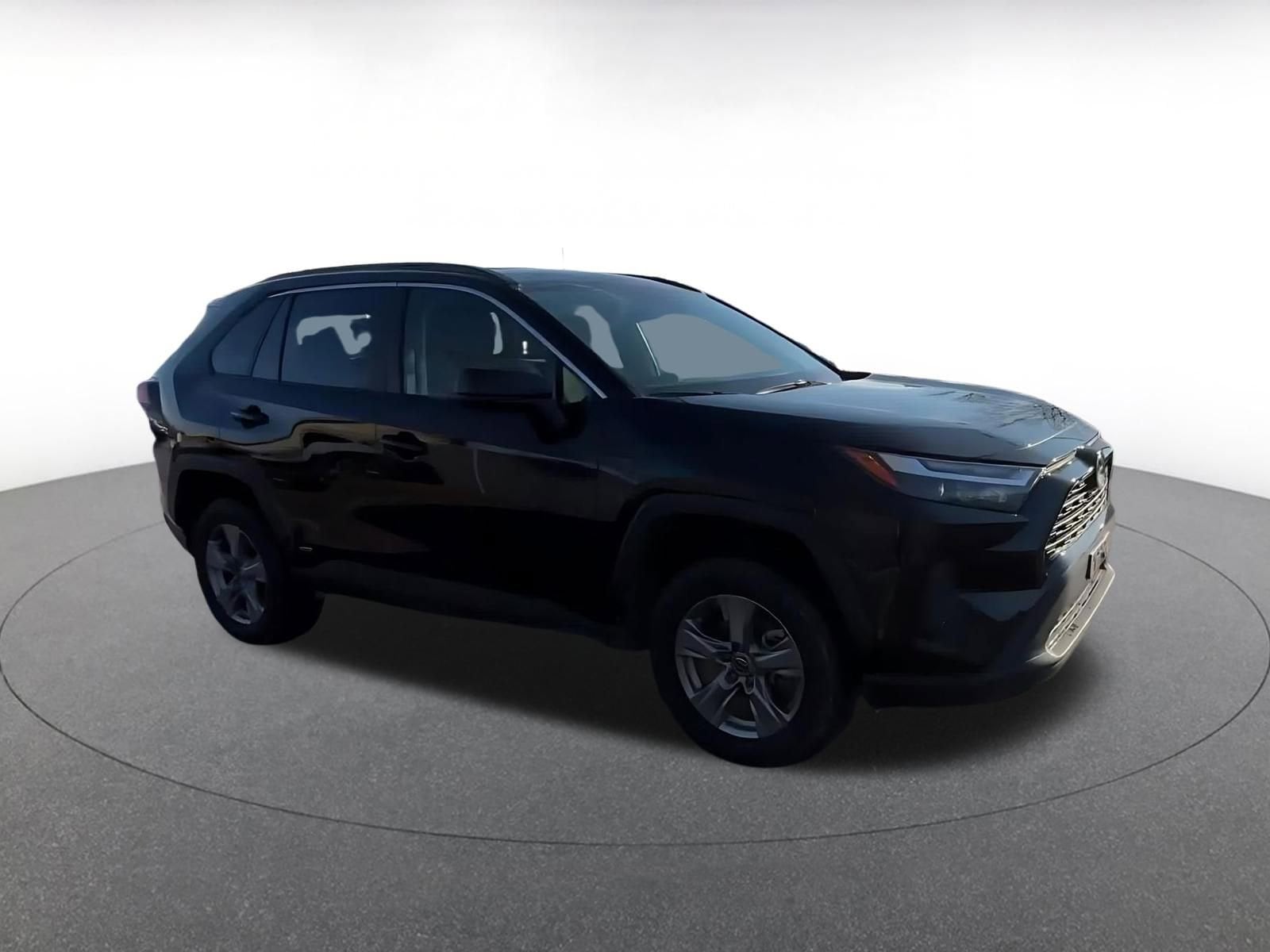 Thumbnail: 2025 Toyota RAV4 - 2