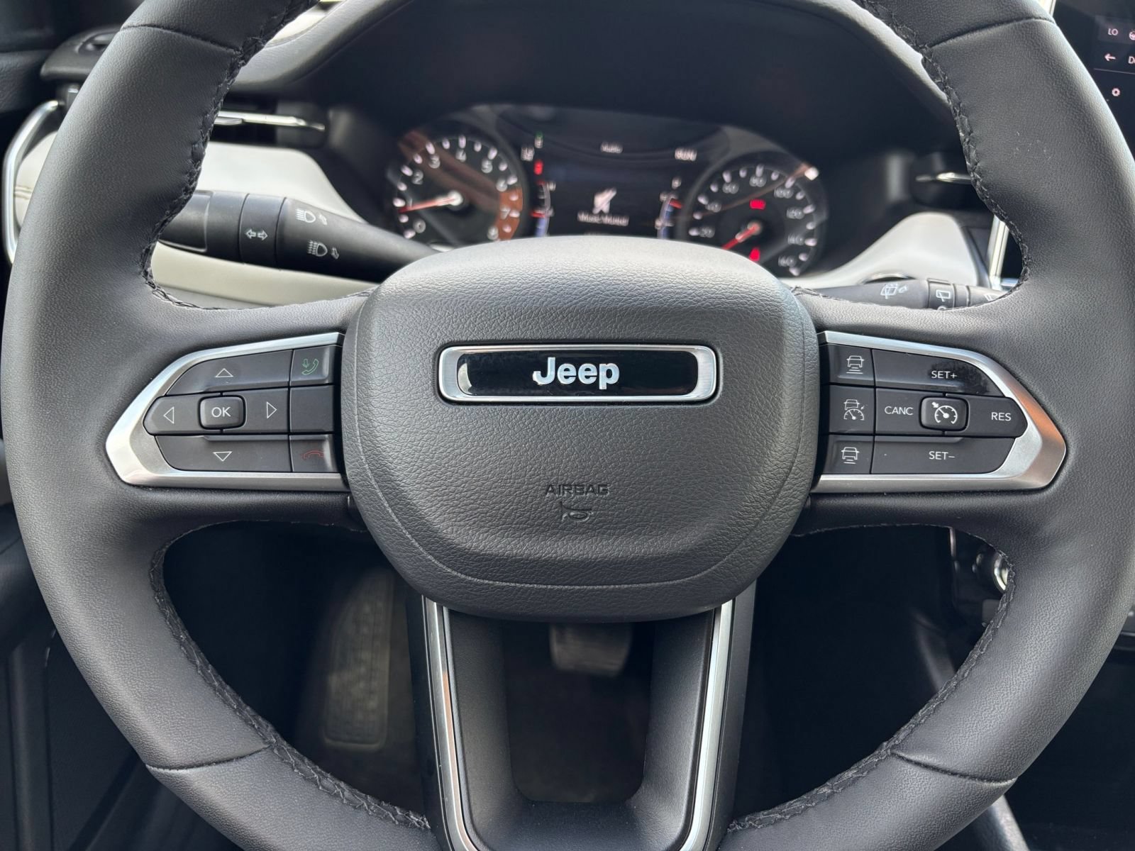 Thumbnail: 2025 Jeep Compass - 30