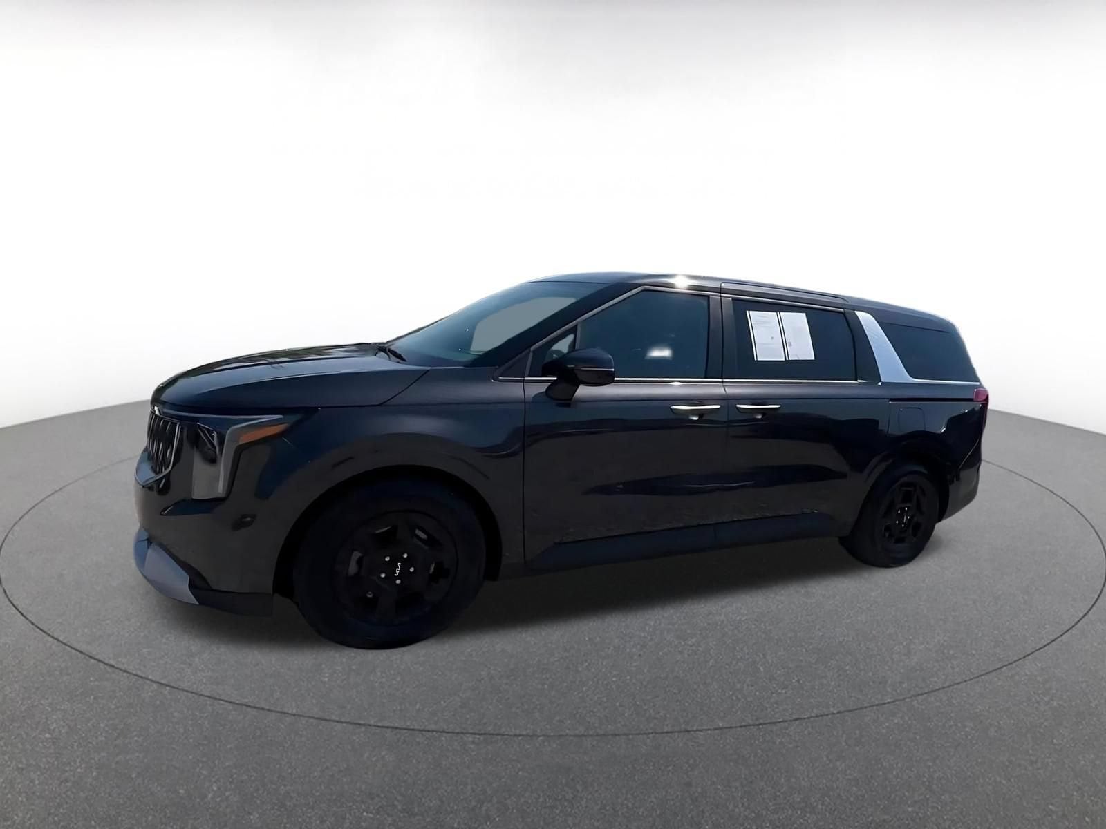 Thumbnail: 2026 Kia Carnival - 8