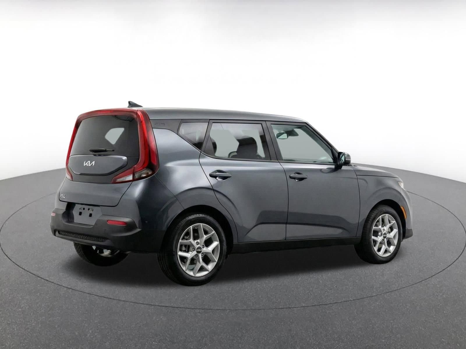 Thumbnail: 2025 Kia Soul - 9