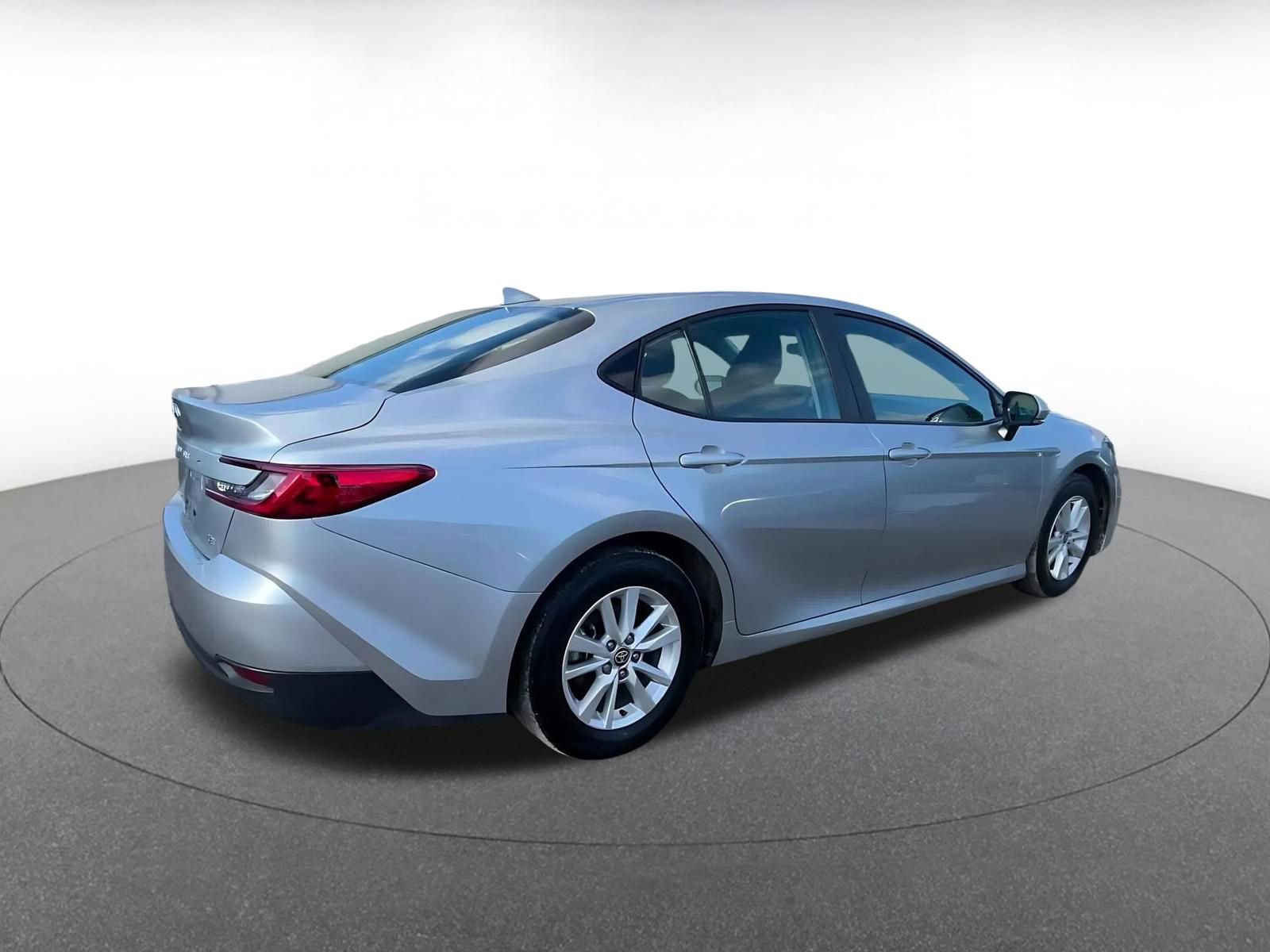 Thumbnail: 2025 Toyota Camry - 15
