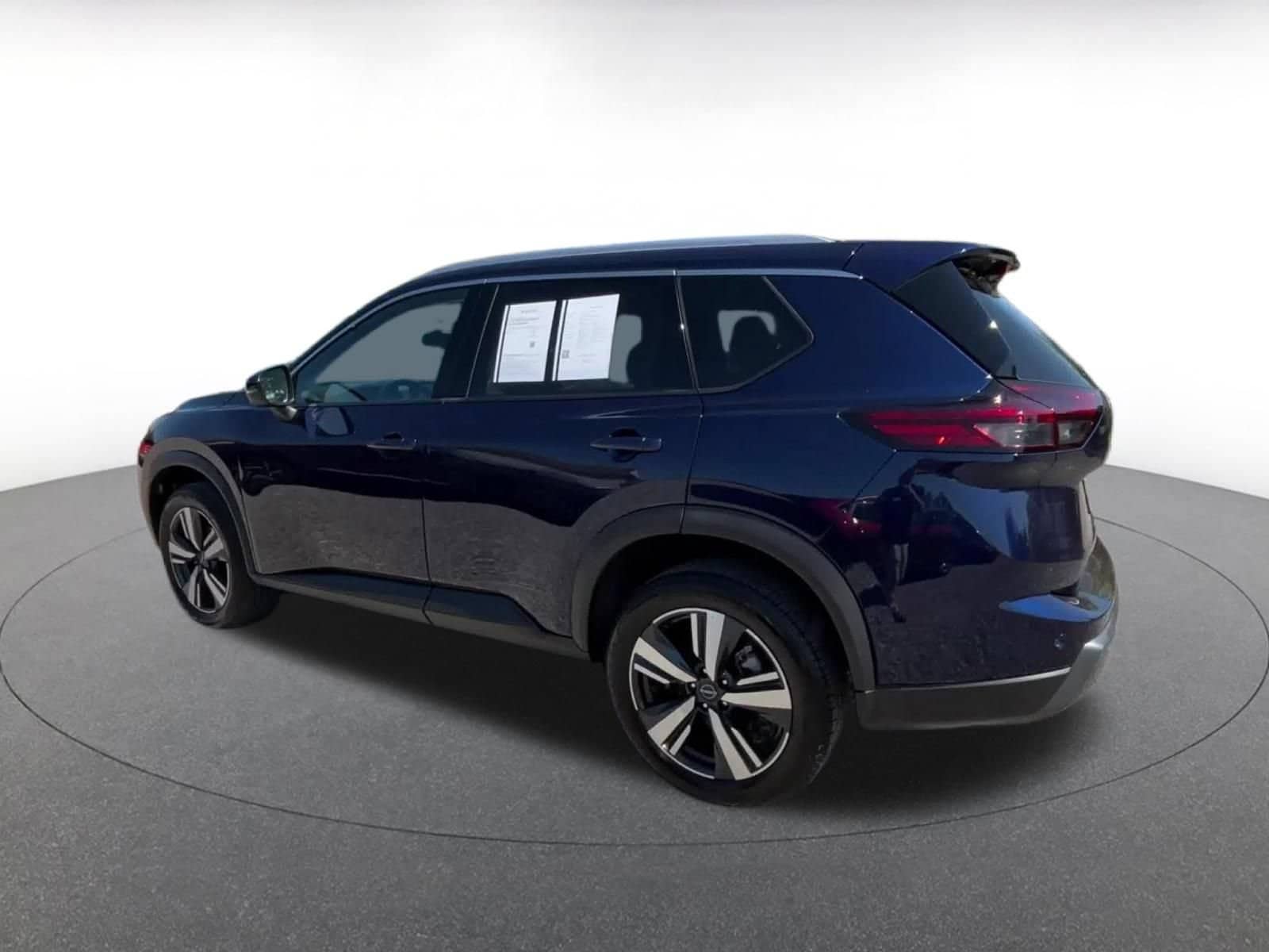 Thumbnail: 2026 Nissan Rogue - 10