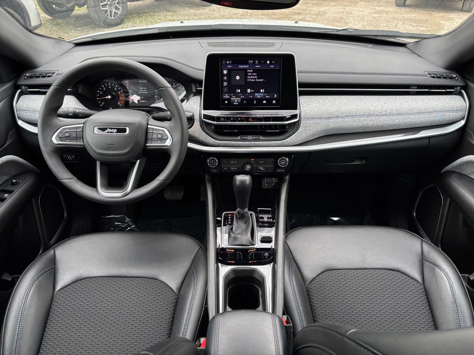 Thumbnail: 2025 Jeep Compass - 34