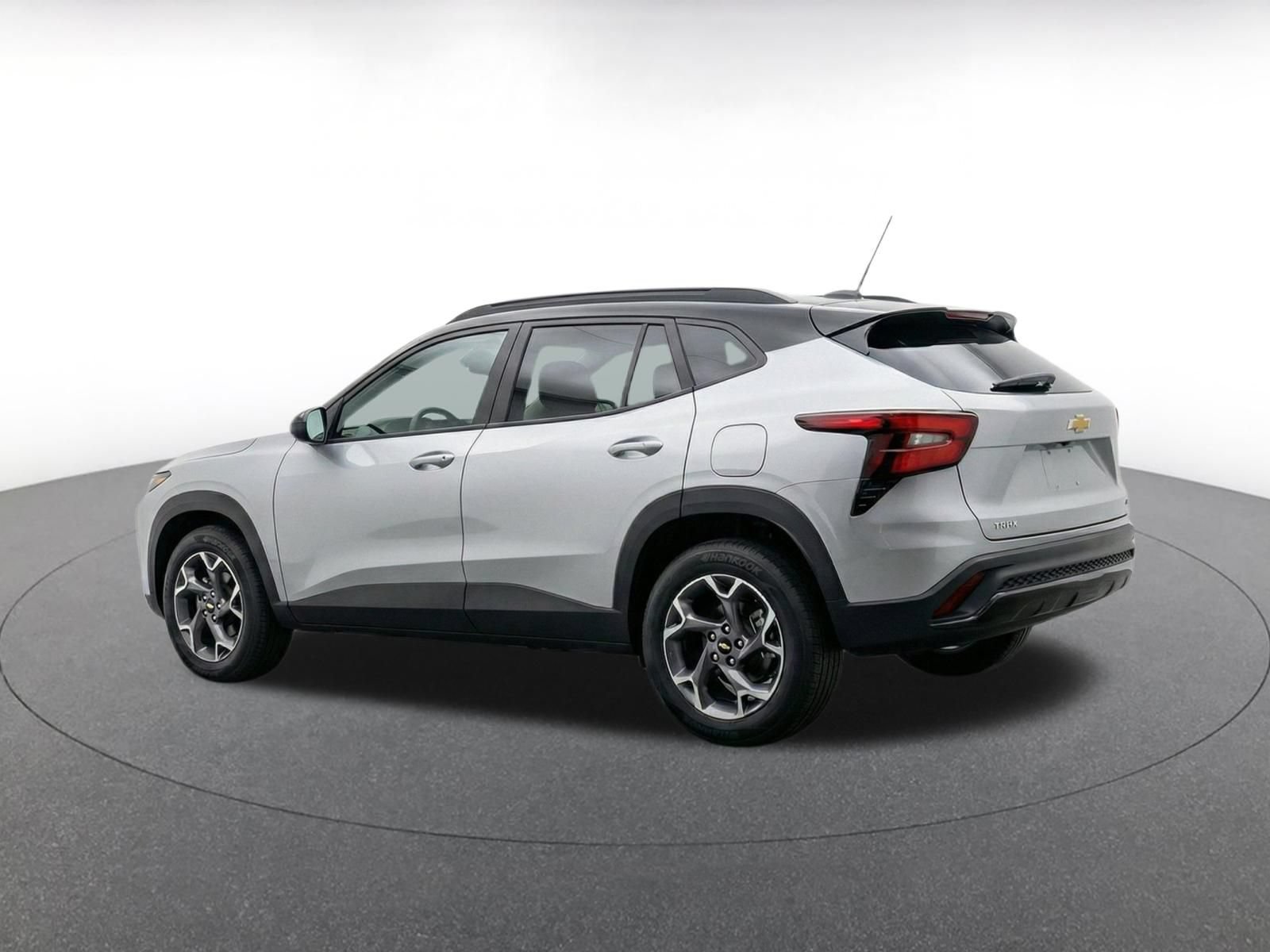 Thumbnail: 2025 Chevrolet Trax - 7