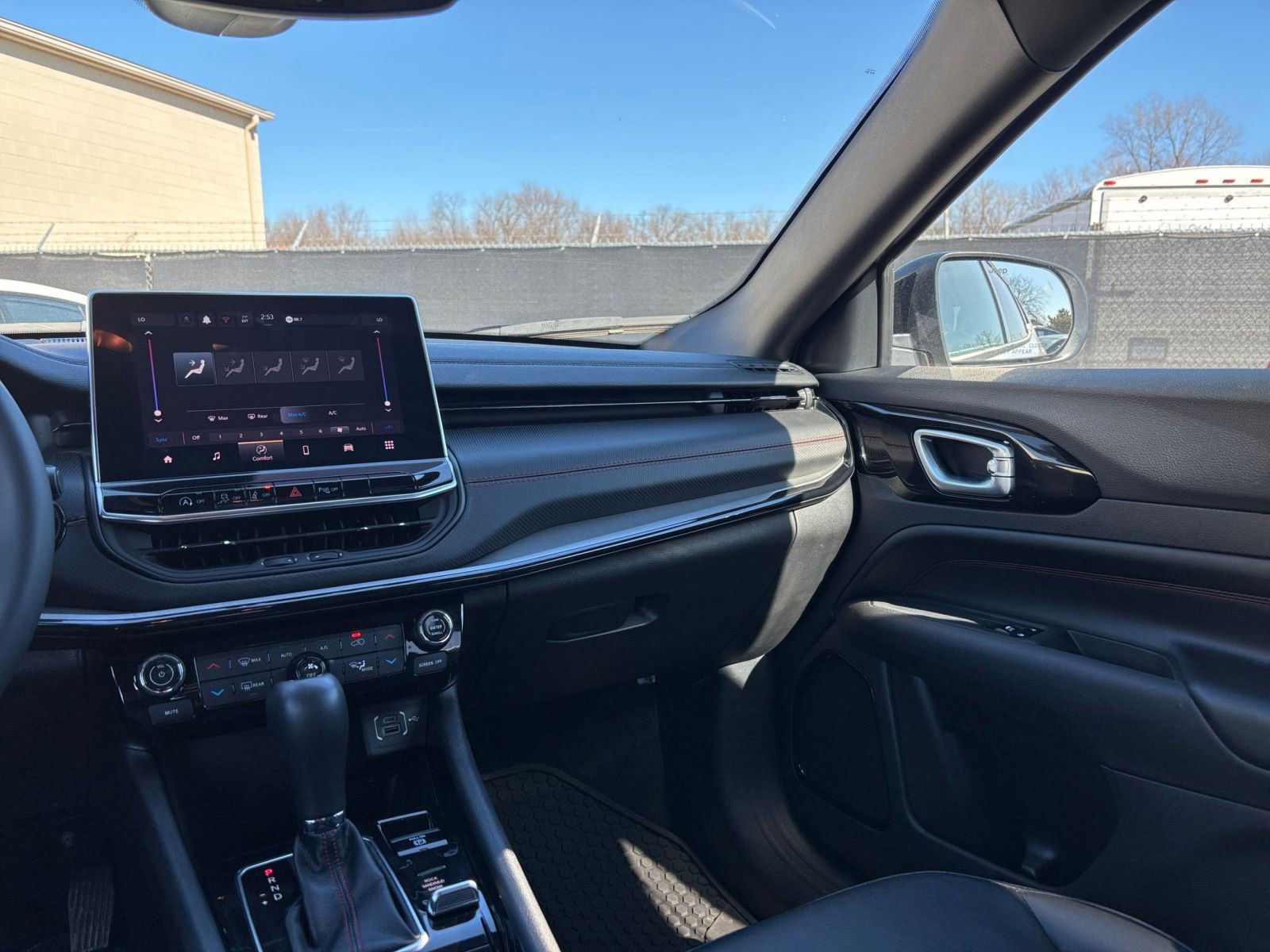 Thumbnail: 2025 Jeep Compass - 35