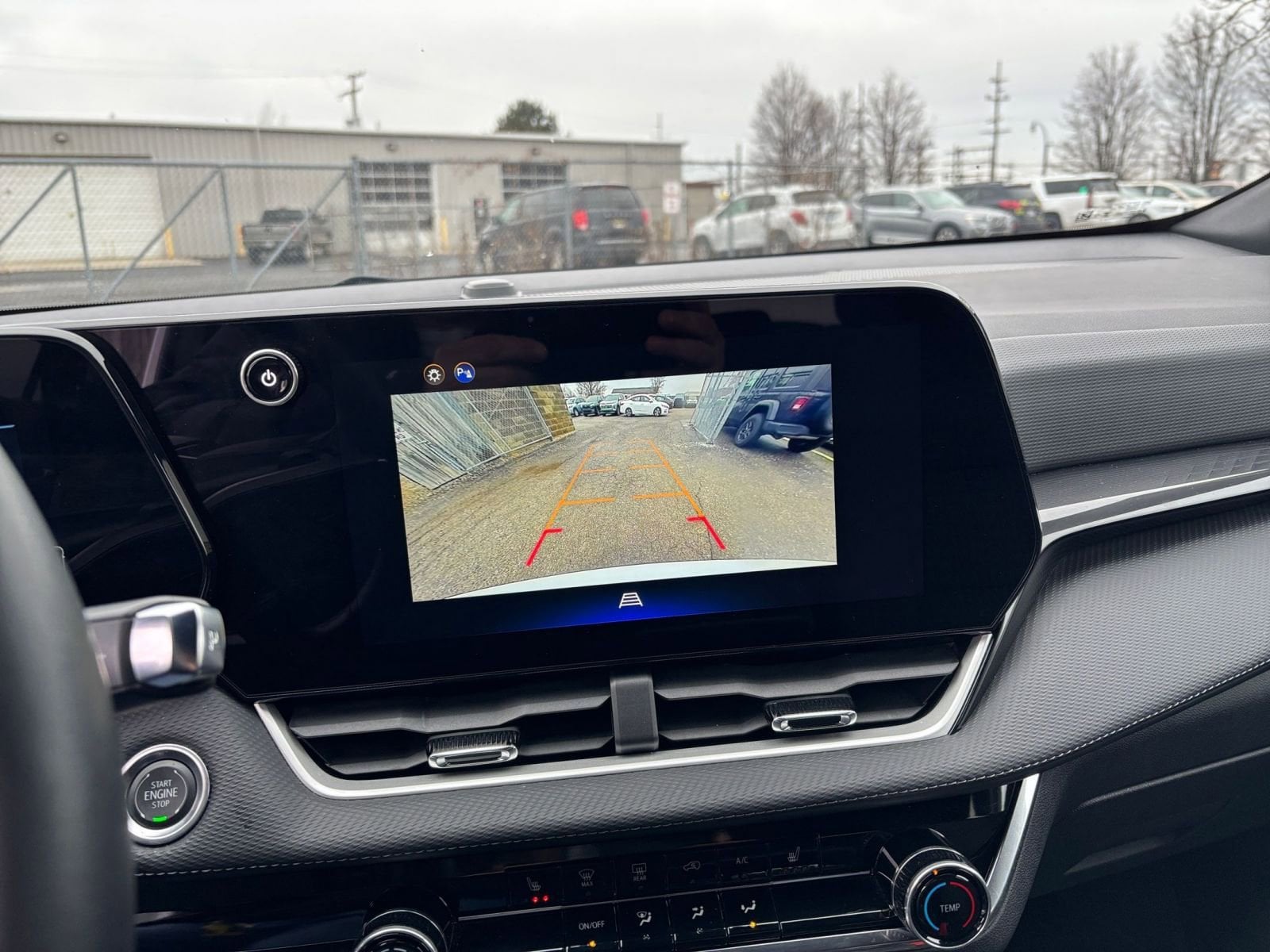 Thumbnail: 2025 Chevrolet Equinox - 17