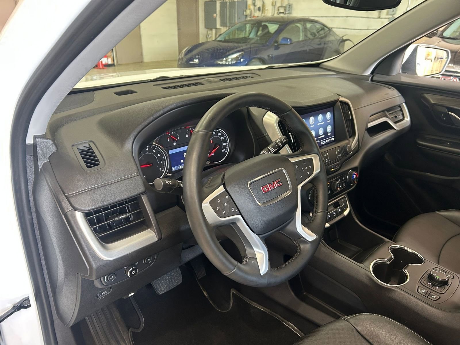 Thumbnail: 2024 GMC Terrain - 34