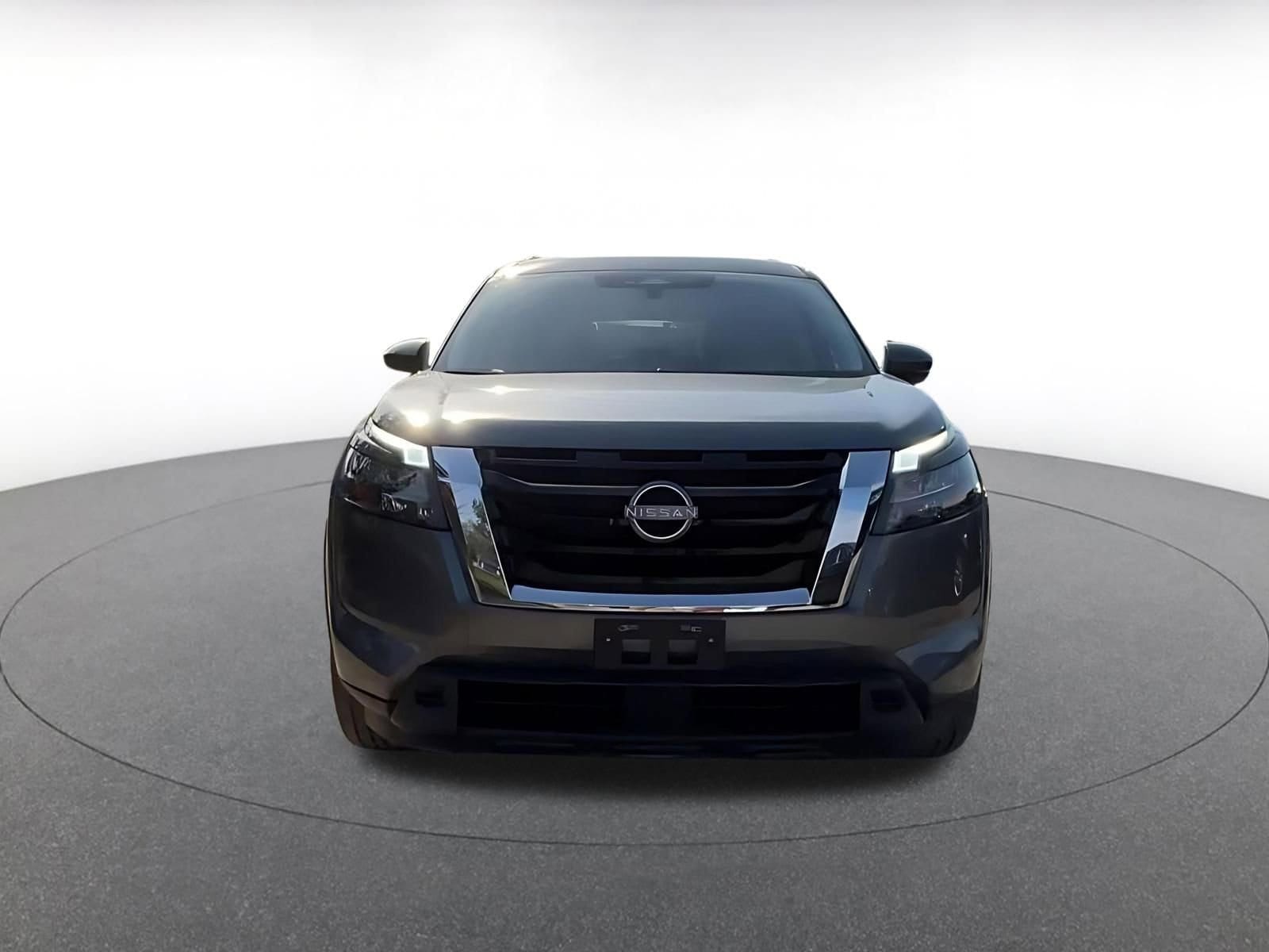 Thumbnail: 2025 Nissan Pathfinder - 4