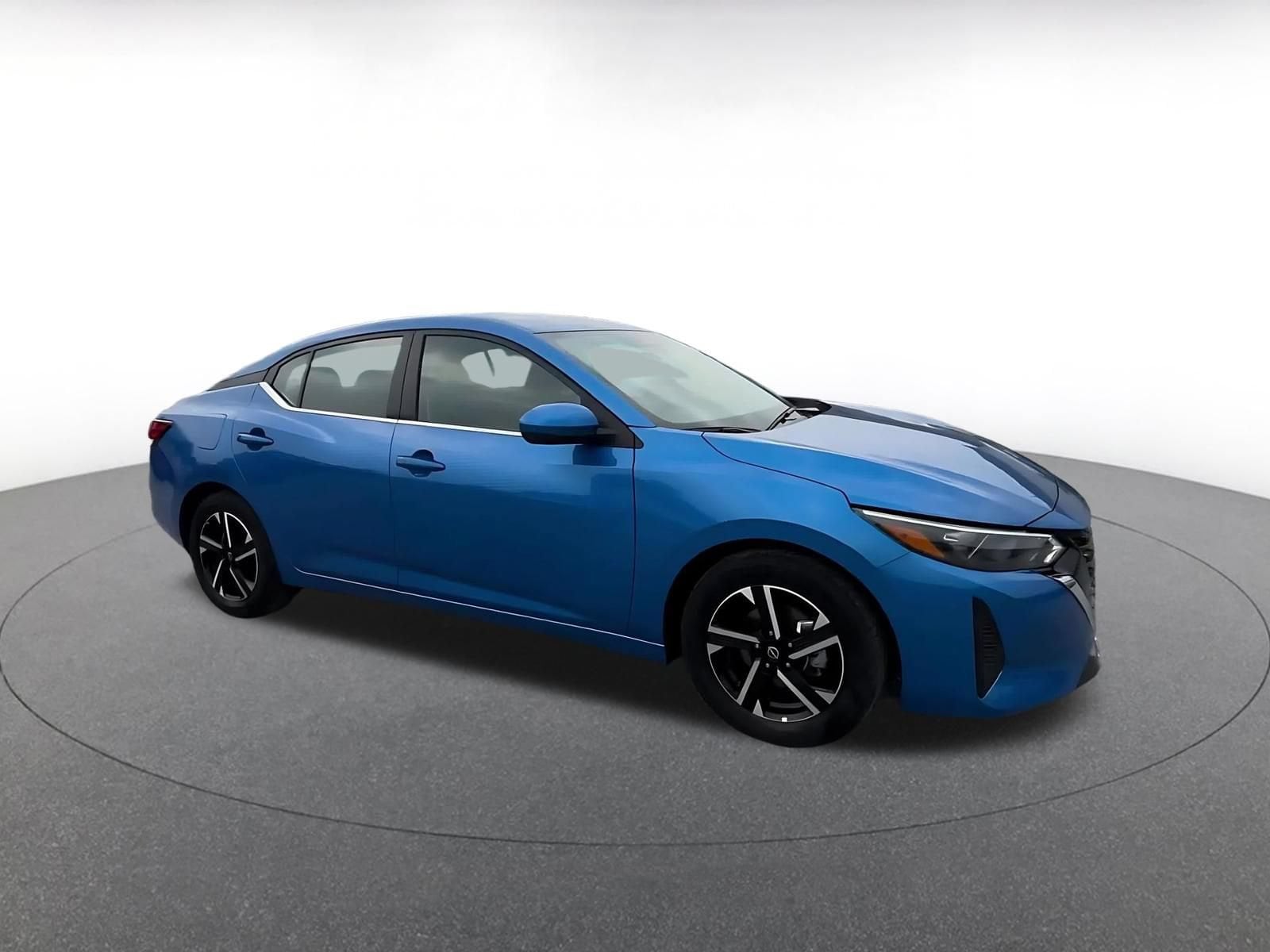 Thumbnail: 2025 Nissan Sentra - 2