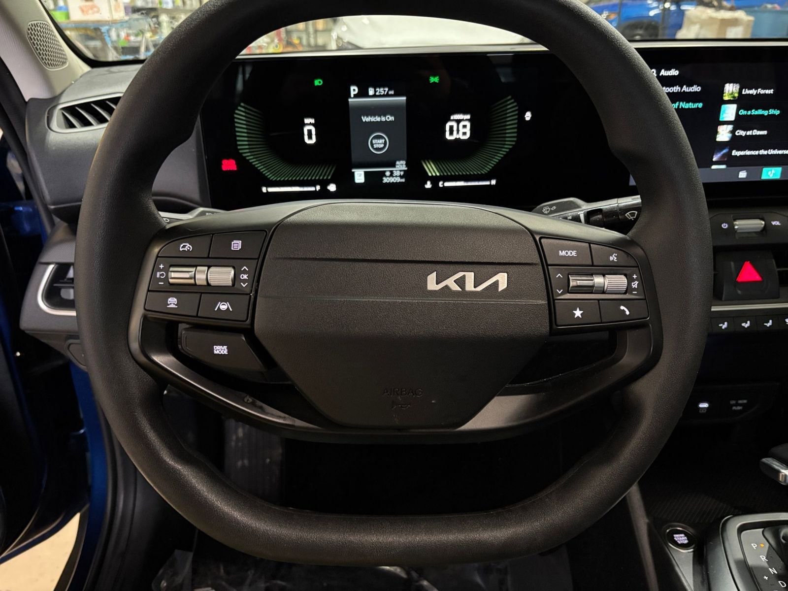 Thumbnail: 2025 Kia K4 - 28