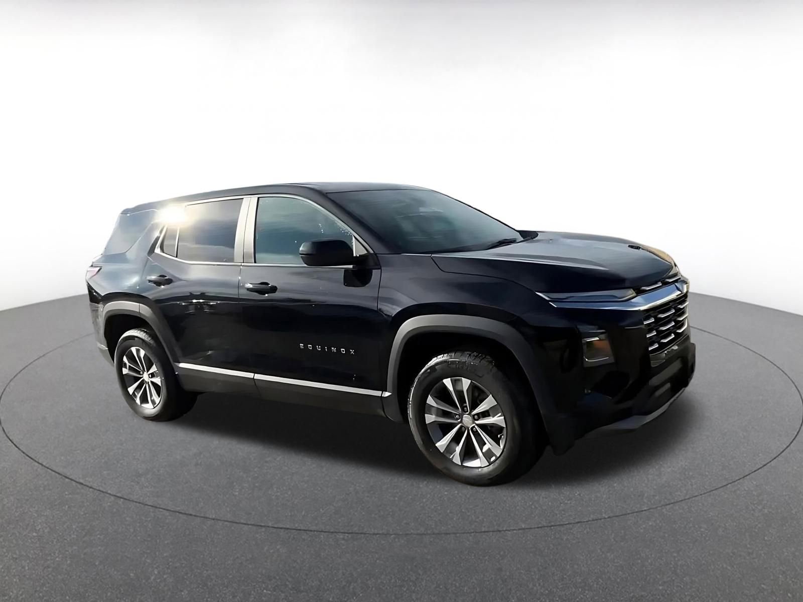 Thumbnail: 2025 Chevrolet Equinox - 2