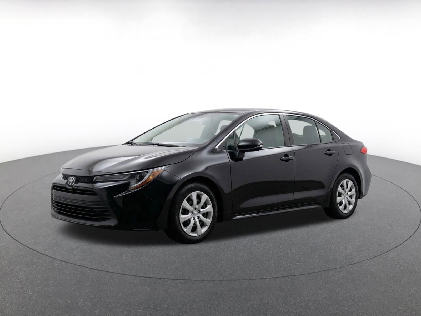 Thumbnail: 2025 Toyota Corolla - 3