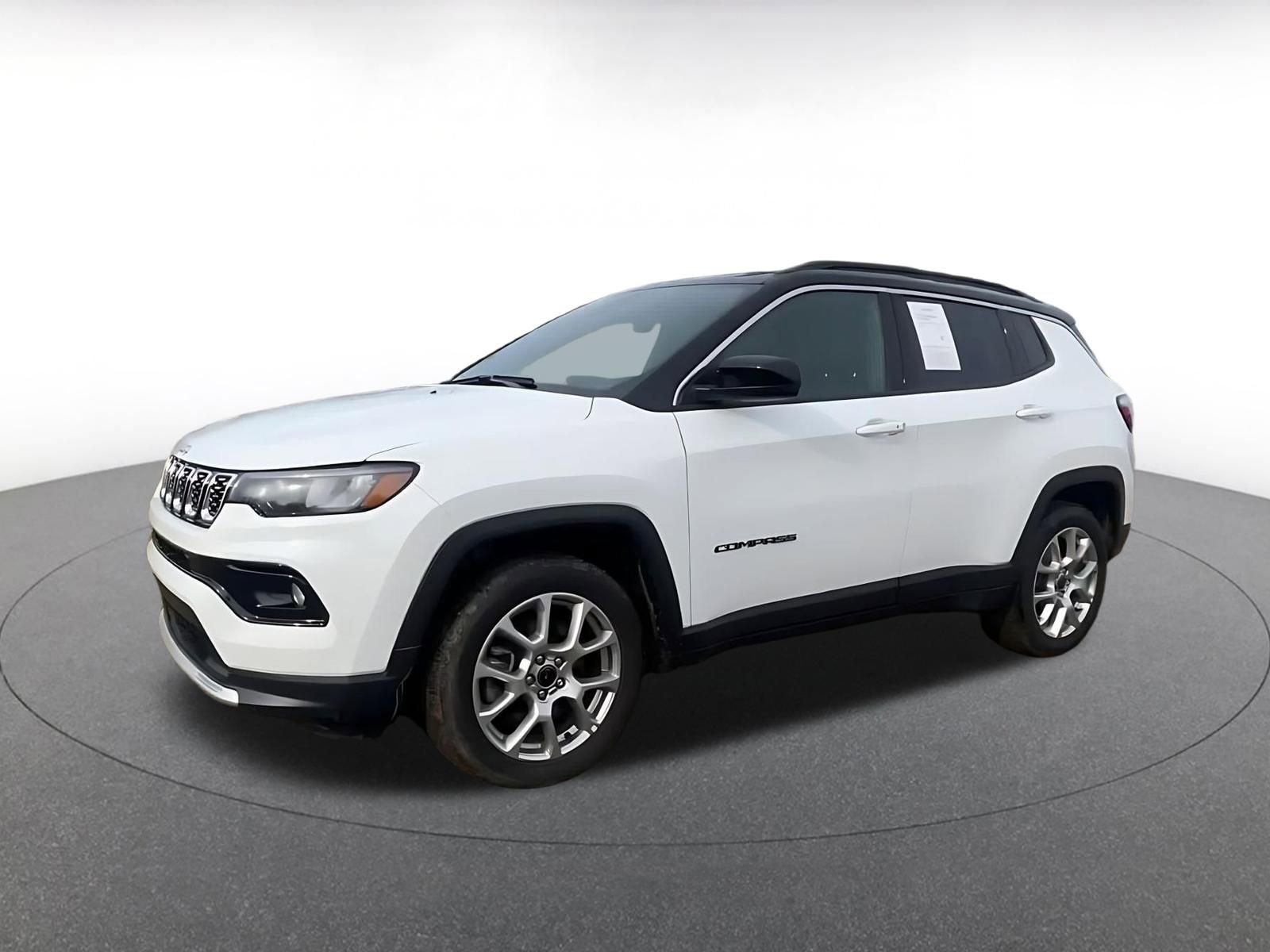 Thumbnail: 2025 Jeep Compass - 8