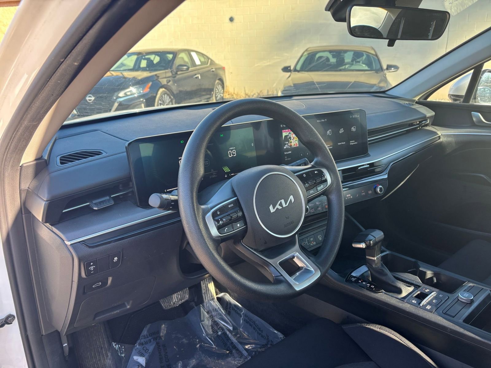 Thumbnail: 2025 Kia K5 - 34