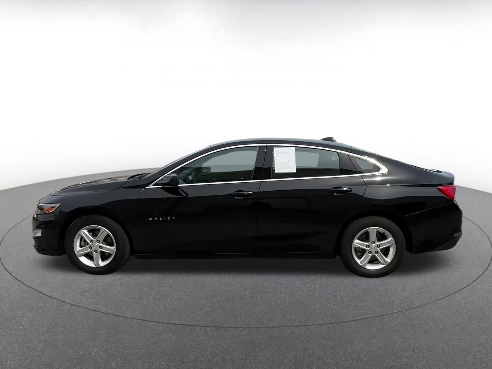 2024 Chevrolet Malibu LT 8
