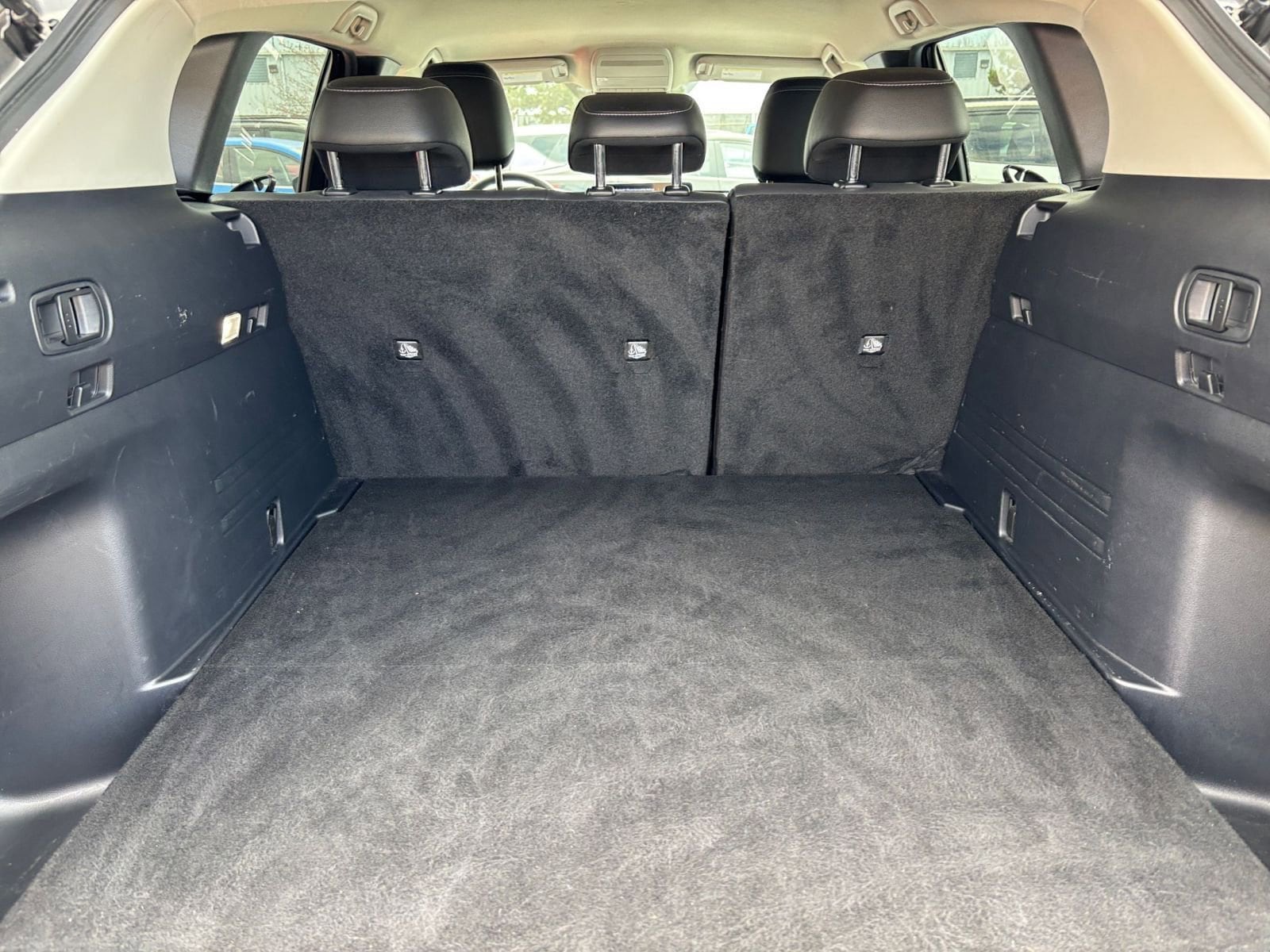 Thumbnail: 2025 Mazda CX-50 - 31