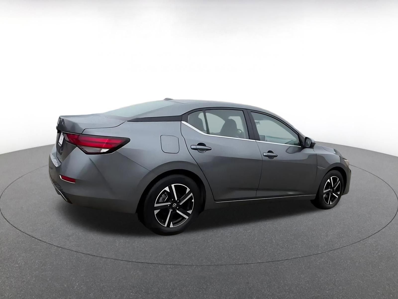 Thumbnail: 2025 Nissan Sentra - 15