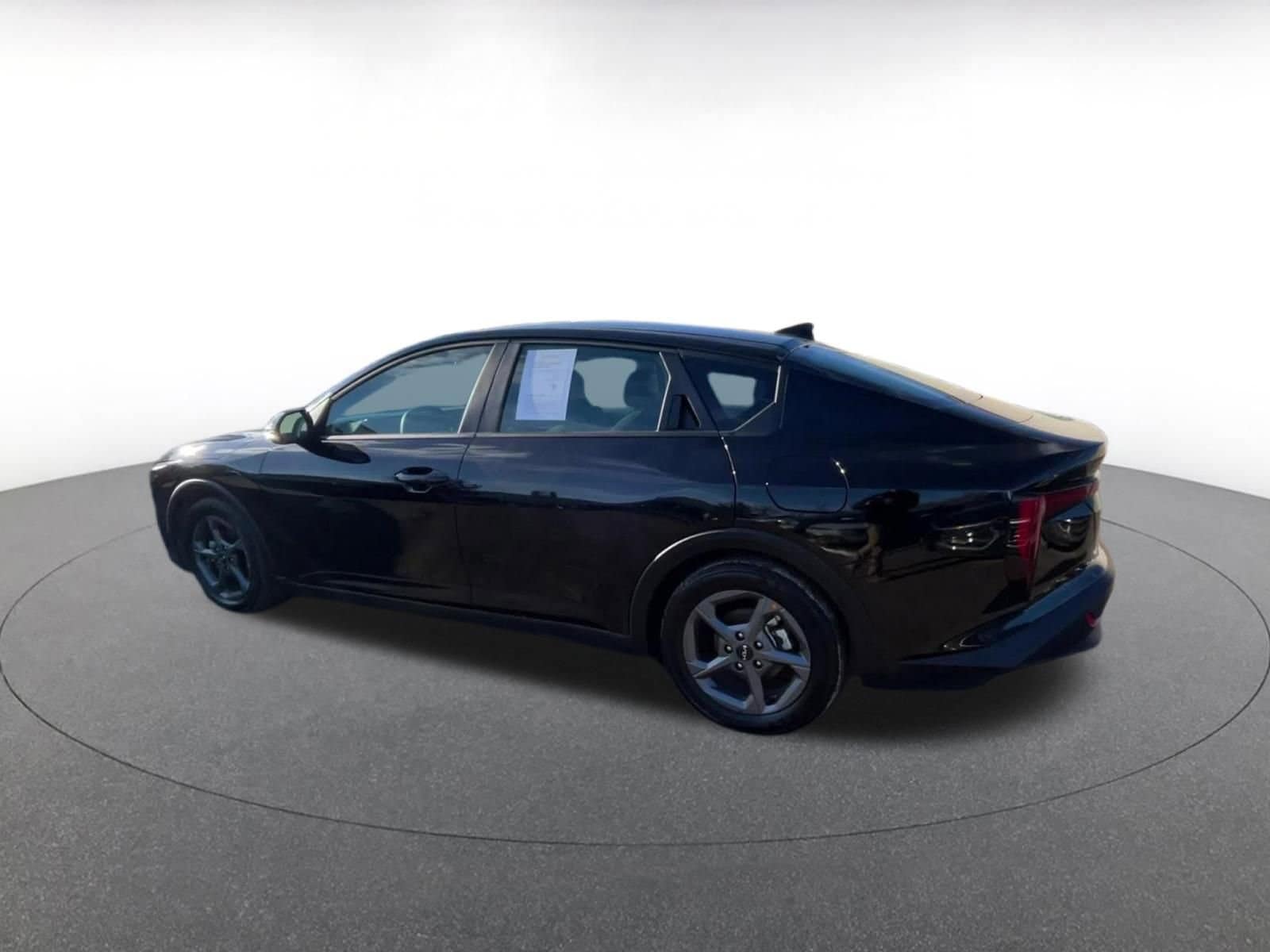 Thumbnail: 2025 Kia K4 - 10