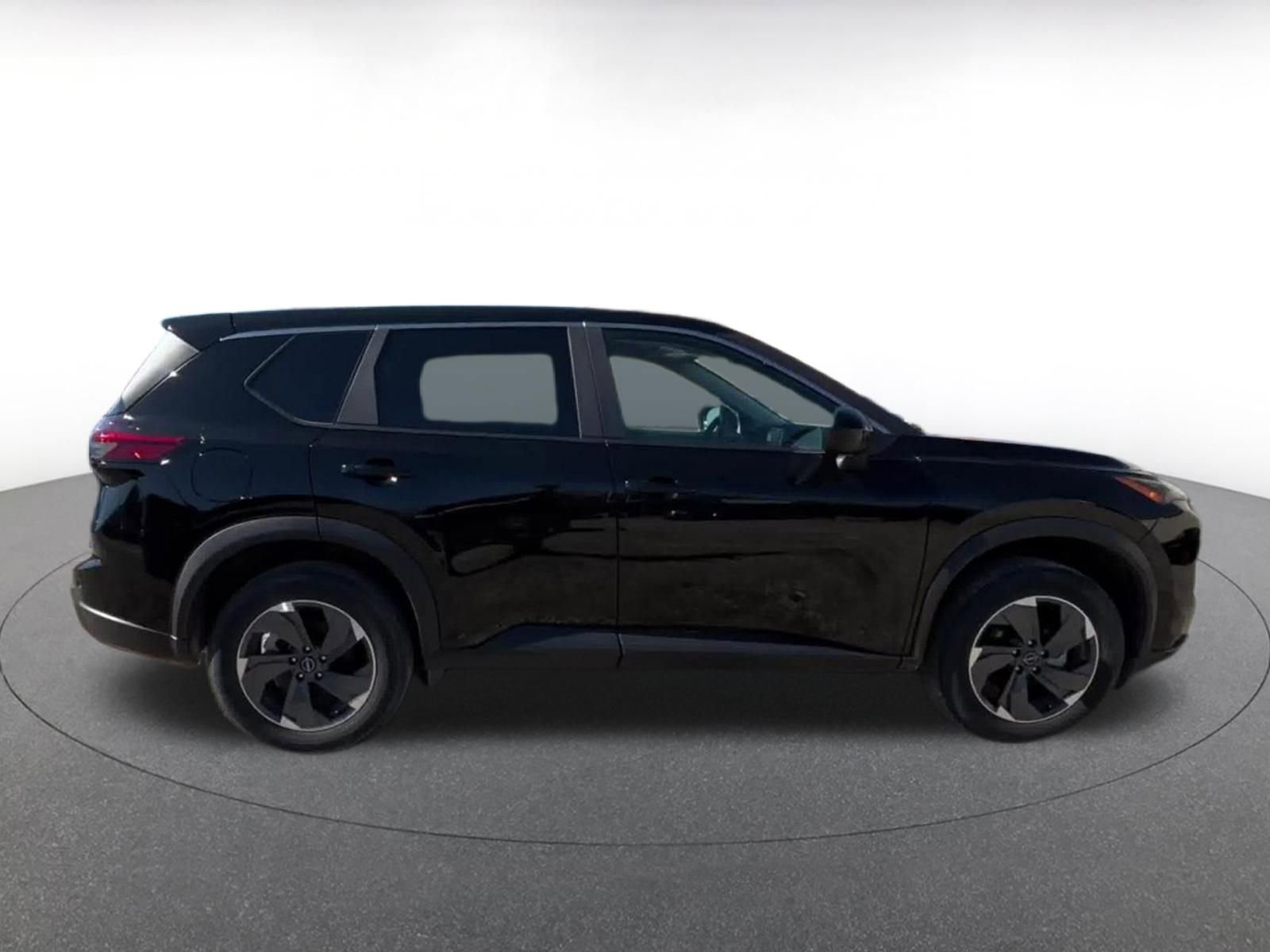Thumbnail: 2025 Nissan Rogue - 16