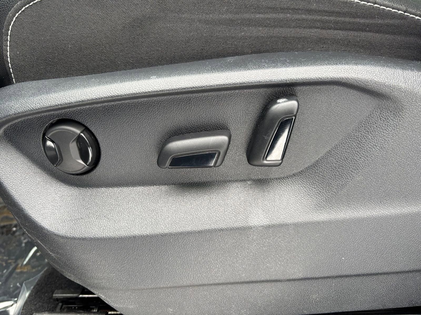 Thumbnail: 2025 Volkswagen Atlas - 23