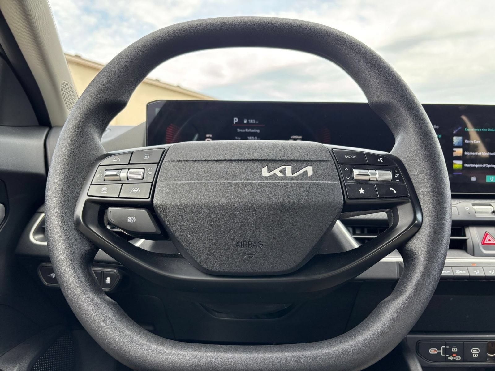 Thumbnail: 2025 Kia K4 - 27