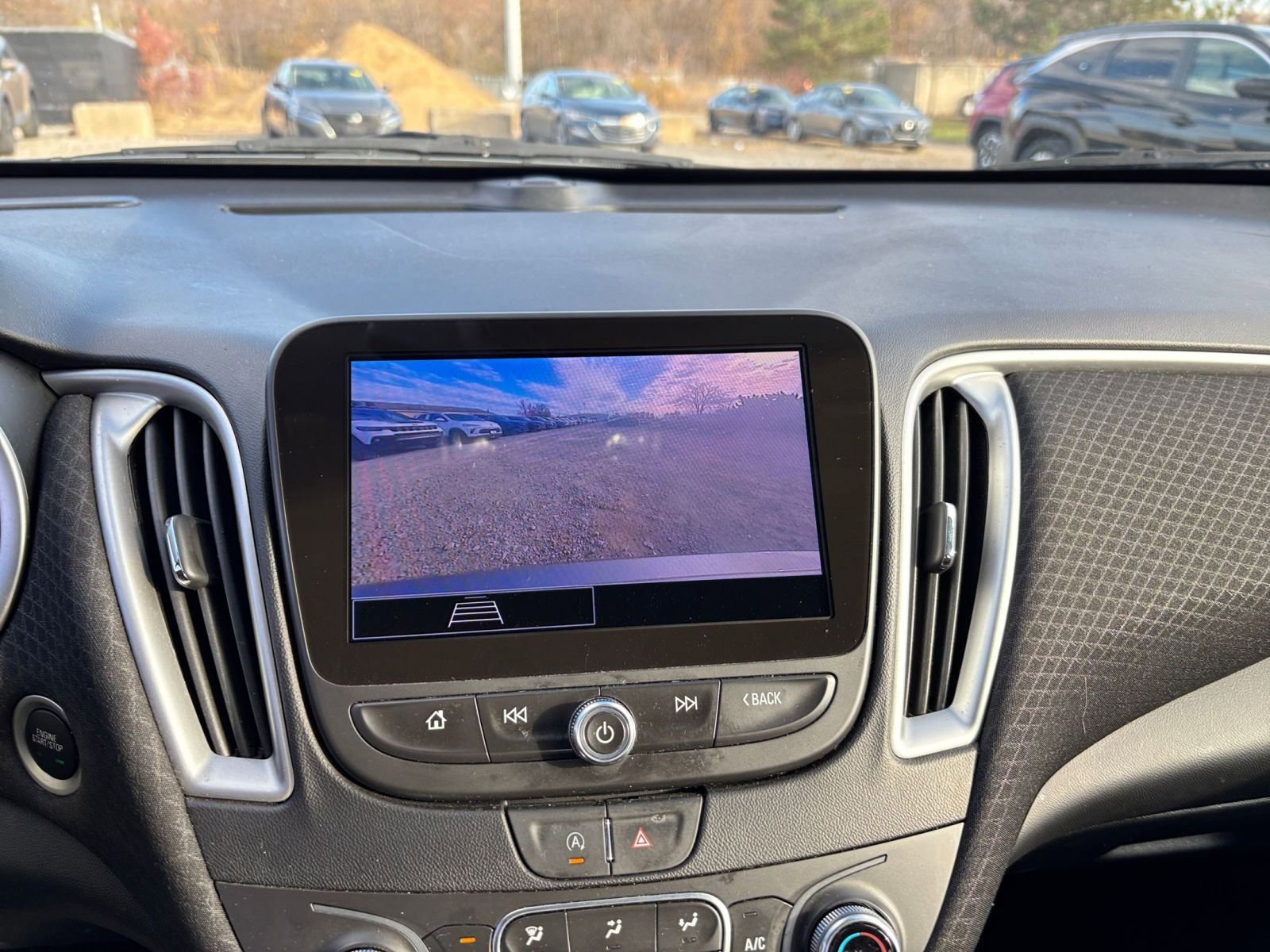 Thumbnail: 2024 Chevrolet Malibu - 17