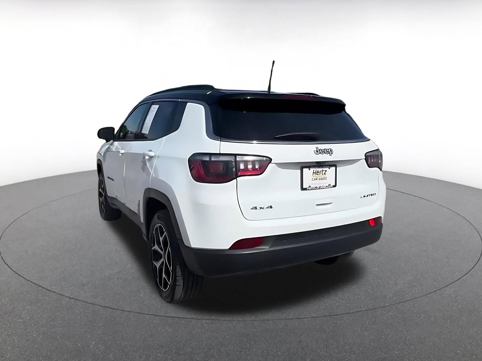Thumbnail: 2025 Jeep Compass - 11