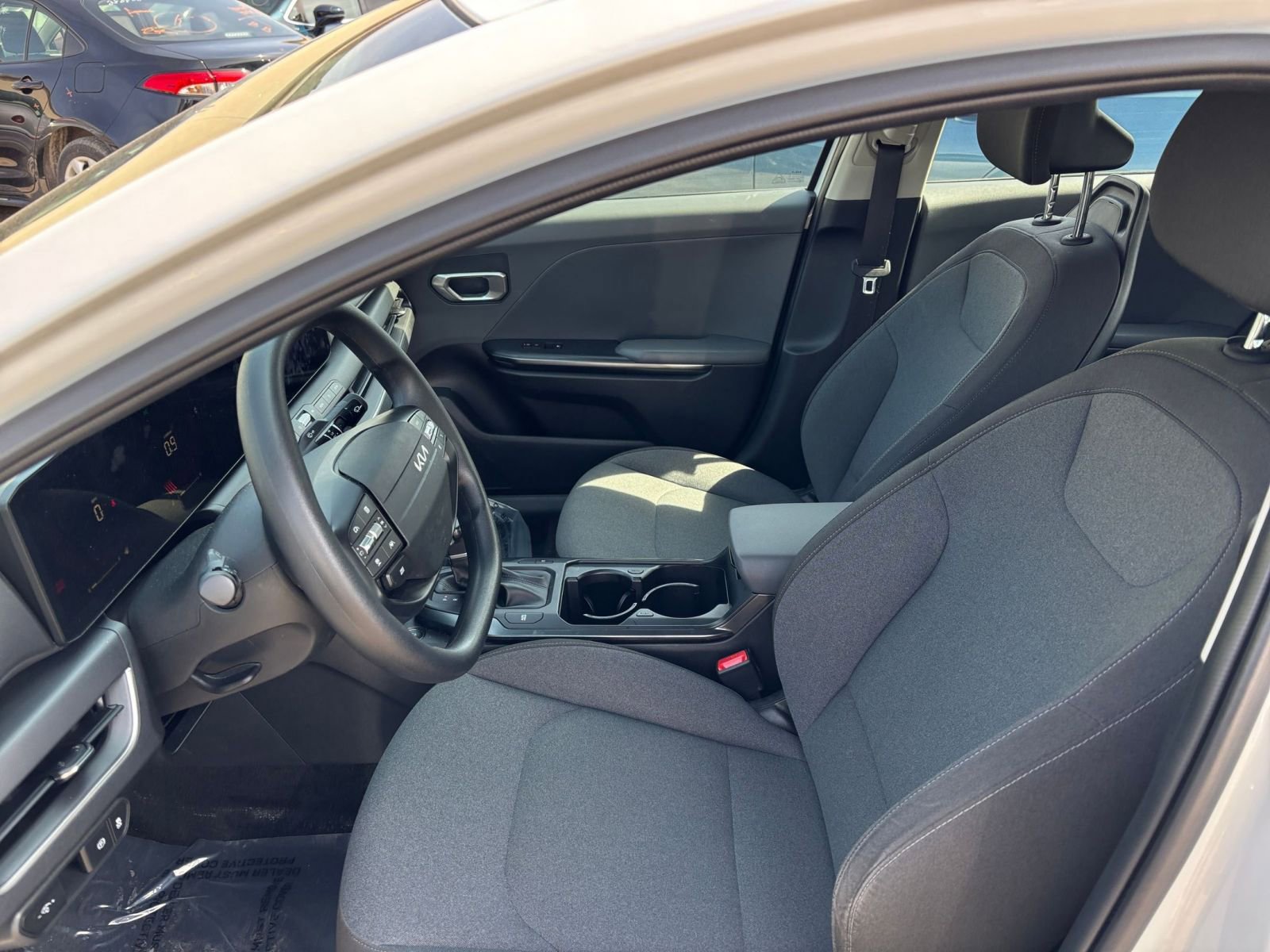 Thumbnail: 2025 Kia K4 - 27