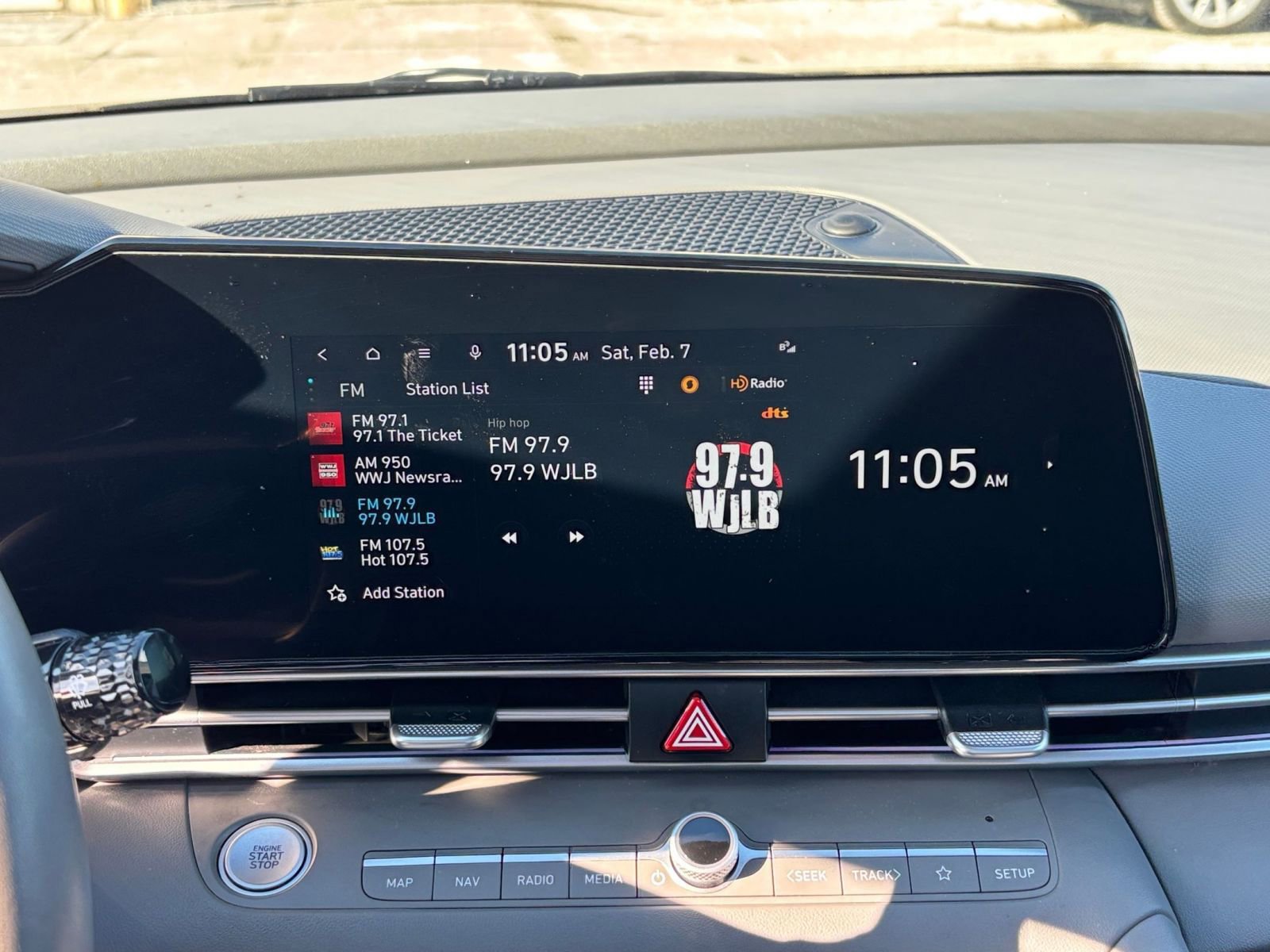 Thumbnail: 2025 Hyundai Elantra - 21