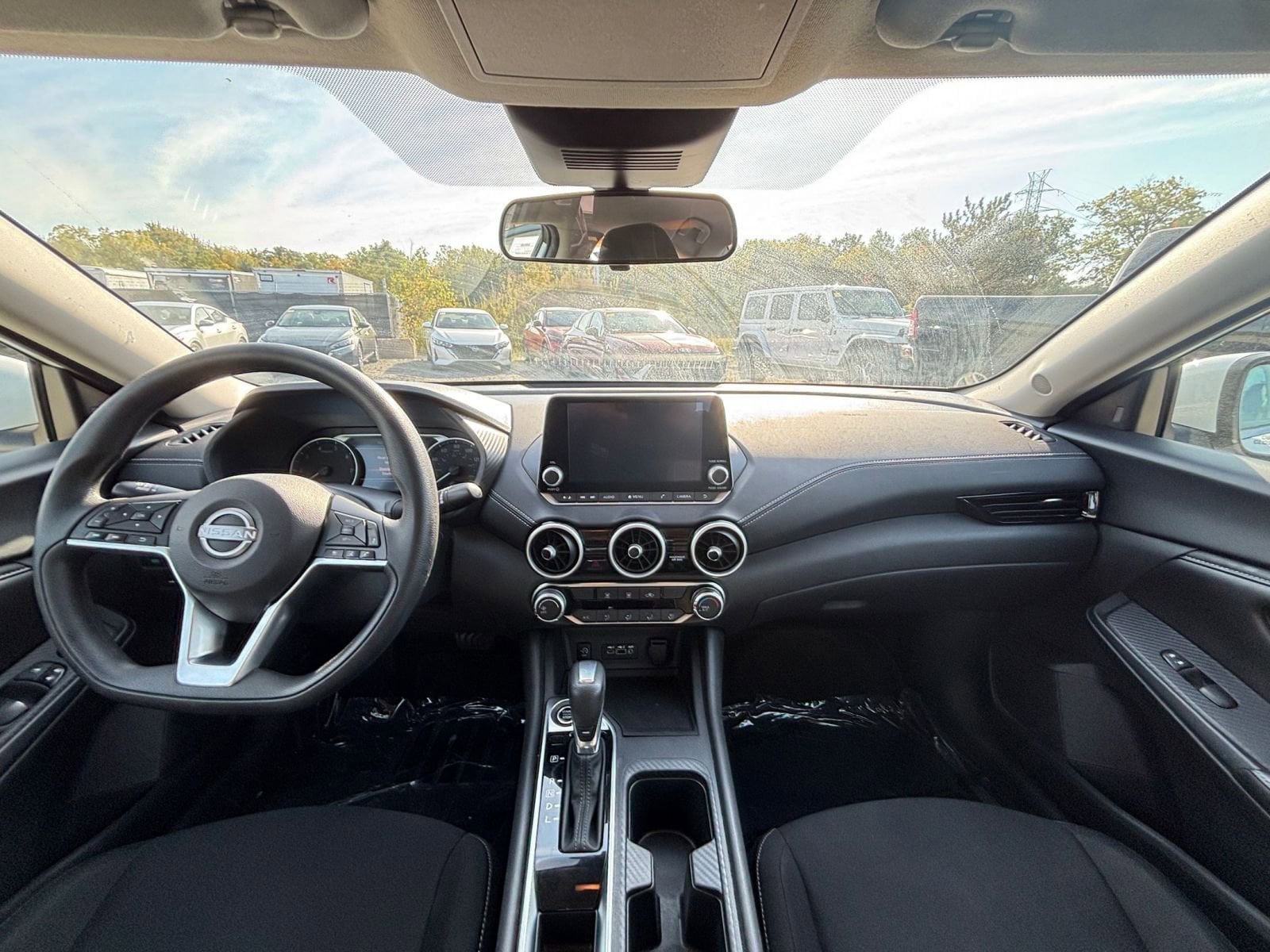 Thumbnail: 2024 Nissan Sentra - 31