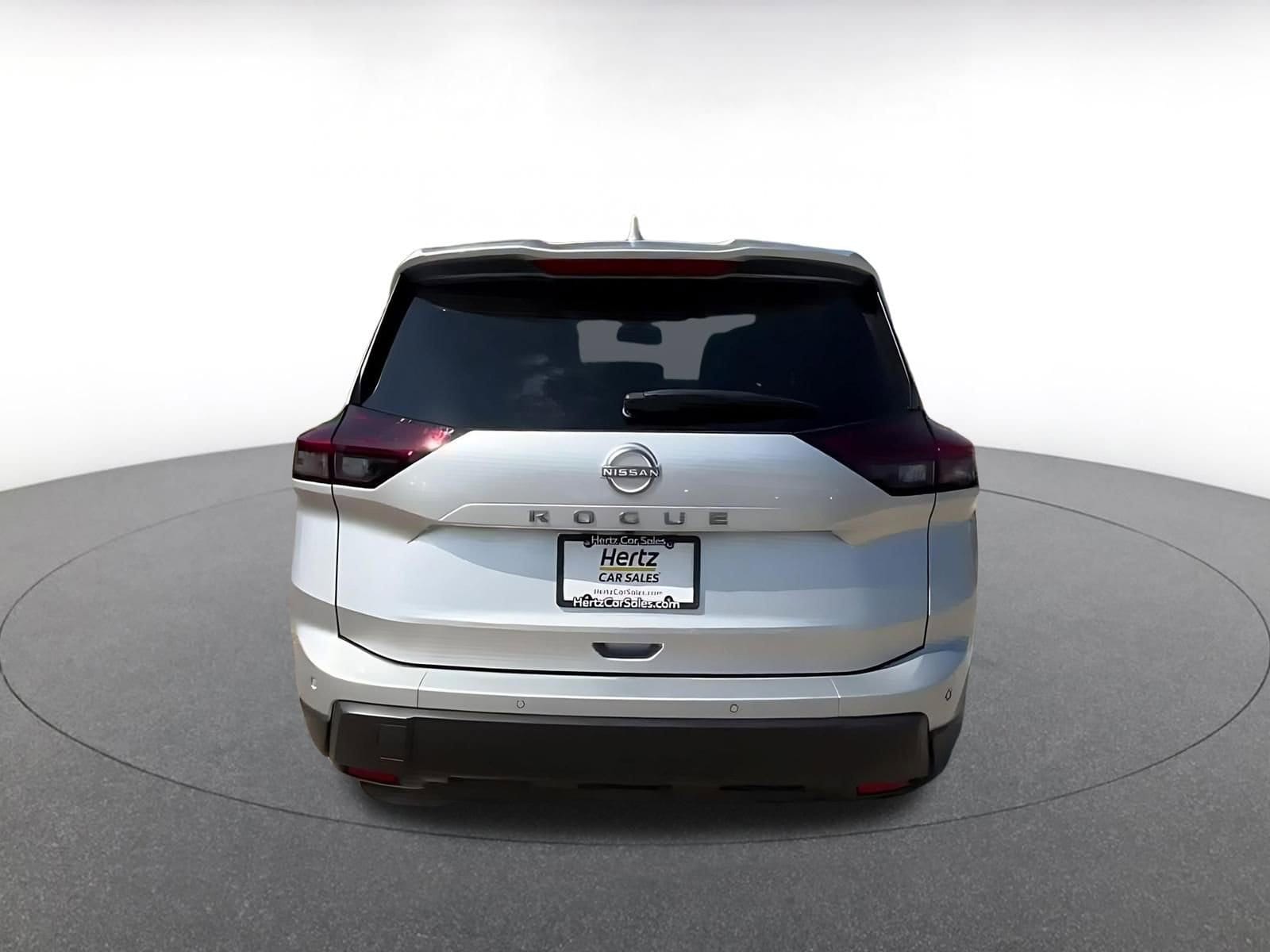 Thumbnail: 2025 Nissan Rogue - 12