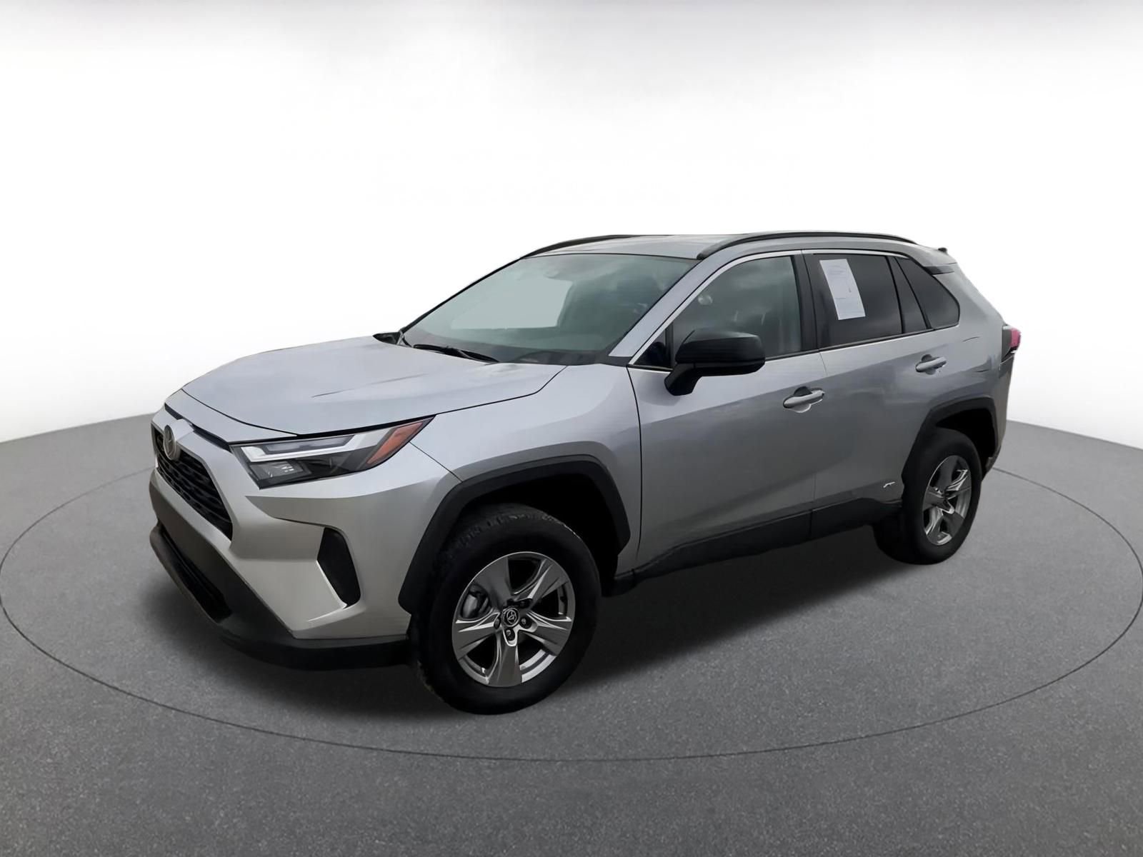 Thumbnail: 2025 Toyota RAV4 - 8