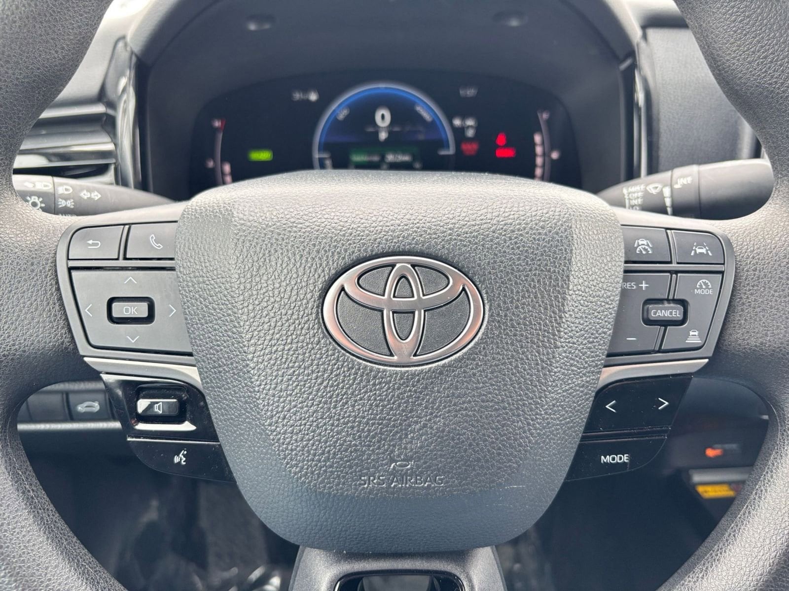 Thumbnail: 2025 Toyota Camry - 28