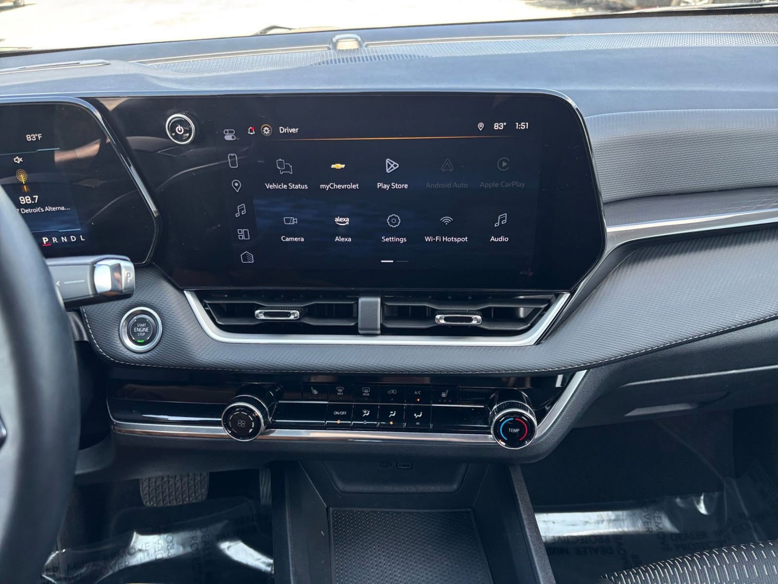 Thumbnail: 2025 Chevrolet Equinox - 17
