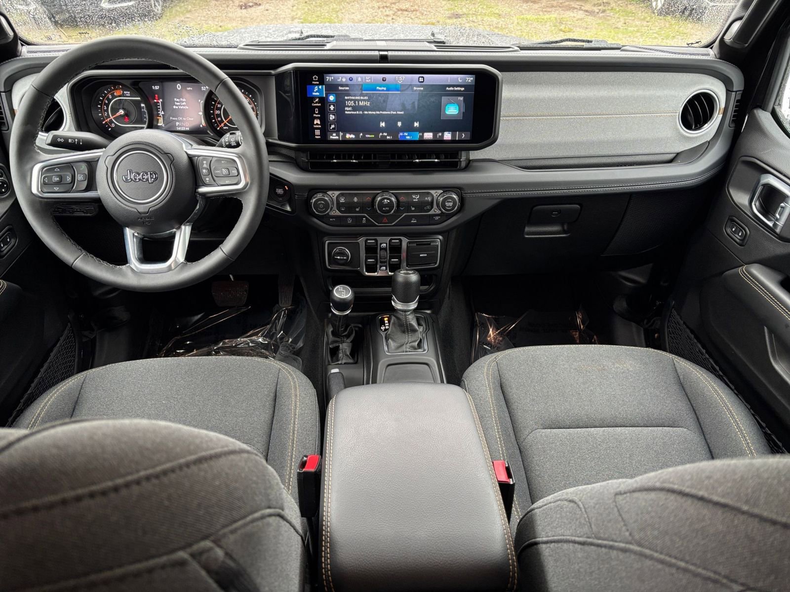 Thumbnail: 2025 Jeep Wrangler - 34