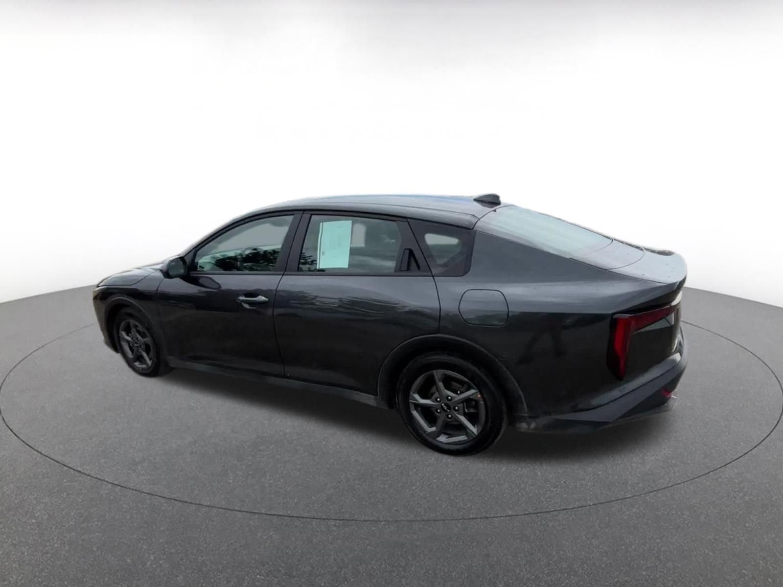 Thumbnail: 2025 Kia K4 - 10