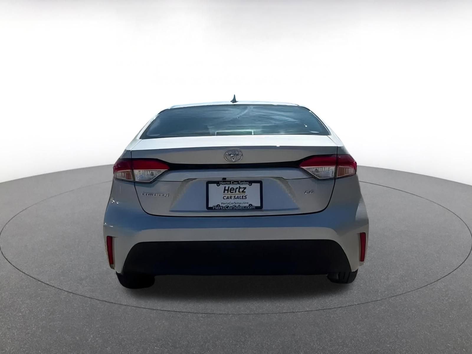 2024 Toyota Corolla LE 15