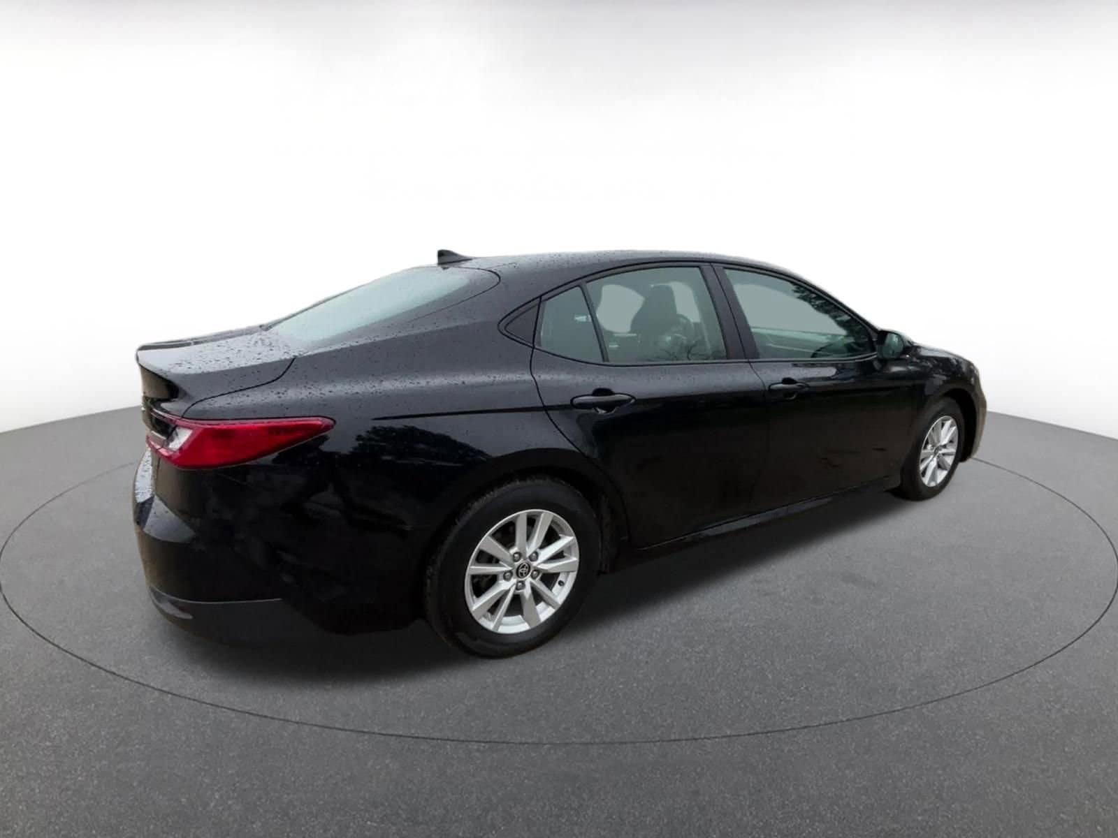 Thumbnail: 2025 Toyota Camry - 15