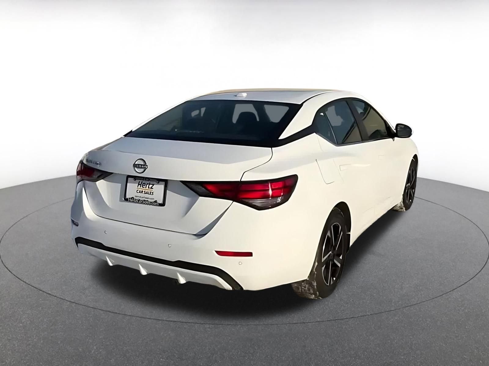 Thumbnail: 2025 Nissan Sentra - 15